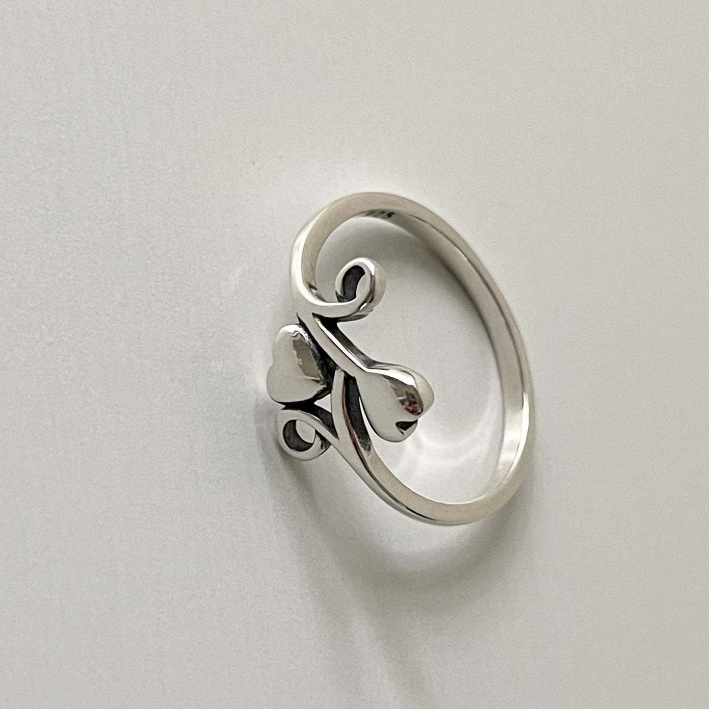 Sterling silver hearts Ring, promise Hearts ring, silver swirl ring, love ring, heart ring, silver ring, double heart ring, dainty ring.