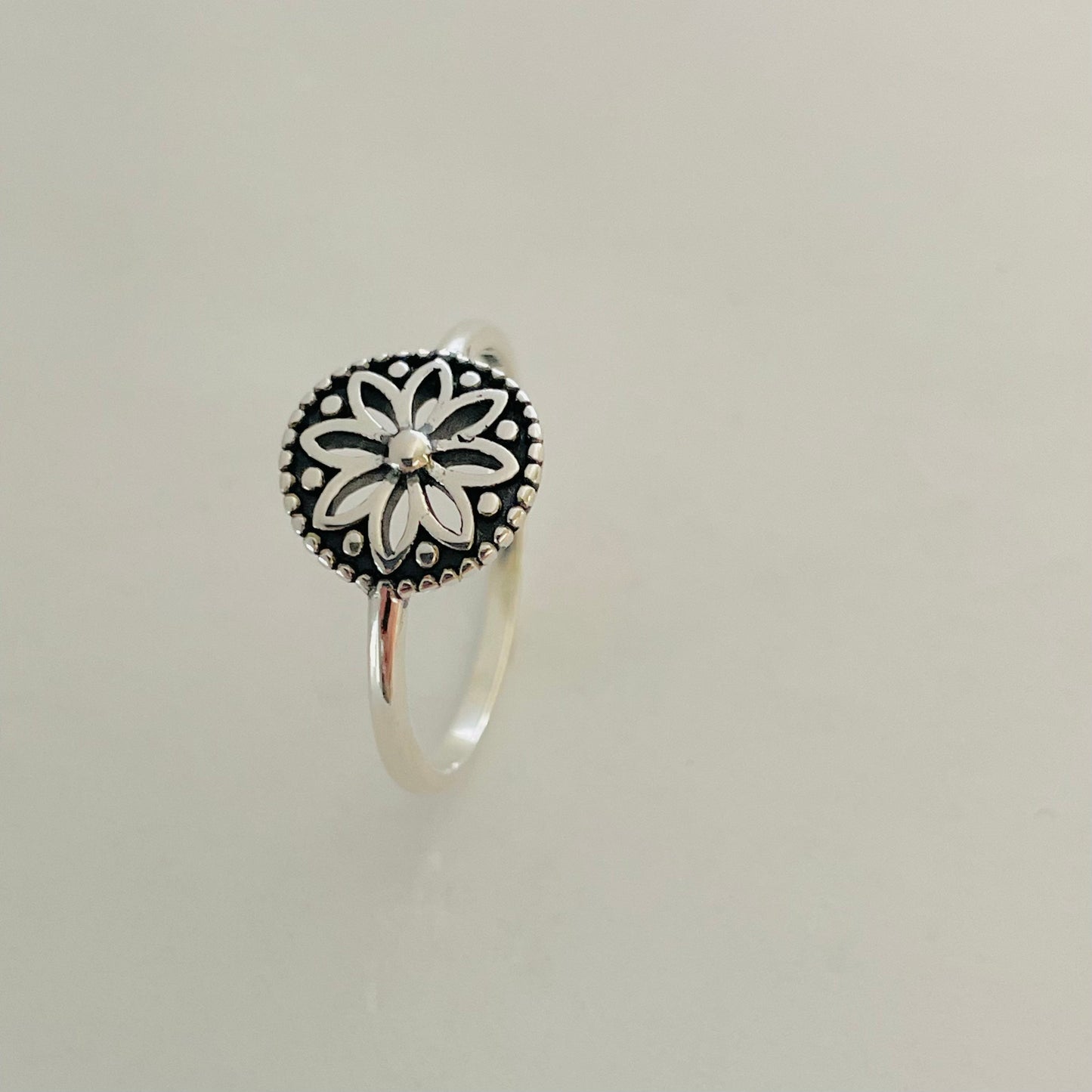 Sterling Silver Danity Mandala Flower Ring, Silver Mandala Ring, Spiritual Ring, Boho Ring, Flower Ring, Floral Ring, Silver Ring.