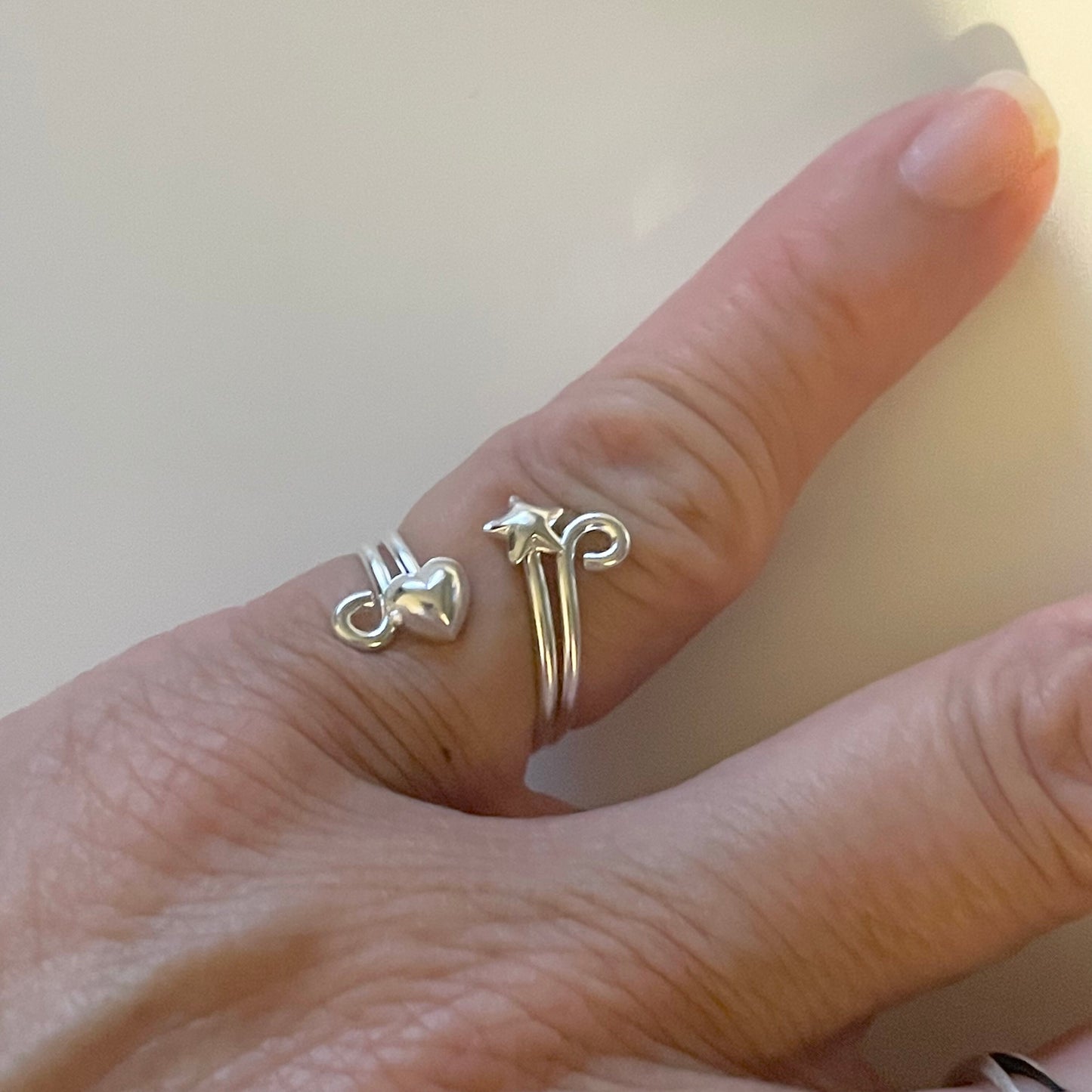 Sterling silver hearts and star toe ring, heart toe ring, heart midi ring, star toe ring, silver toe ring, heart toe ring