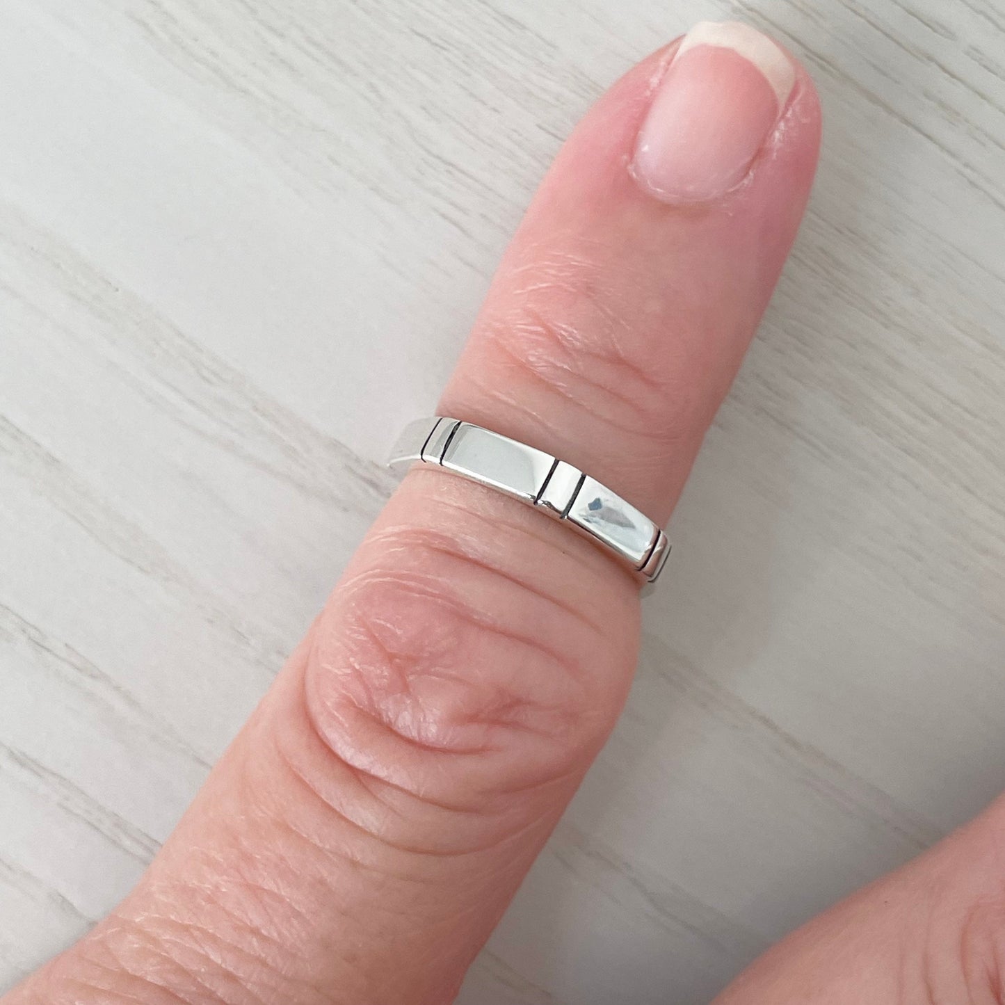 Sterling Silver Bamboo Band Toe Ring - Tree Toe Ring - Silver Toe Band - Pinky Ring - Bambo Toe Ring - Adjustable Toe Ring - Midi Band