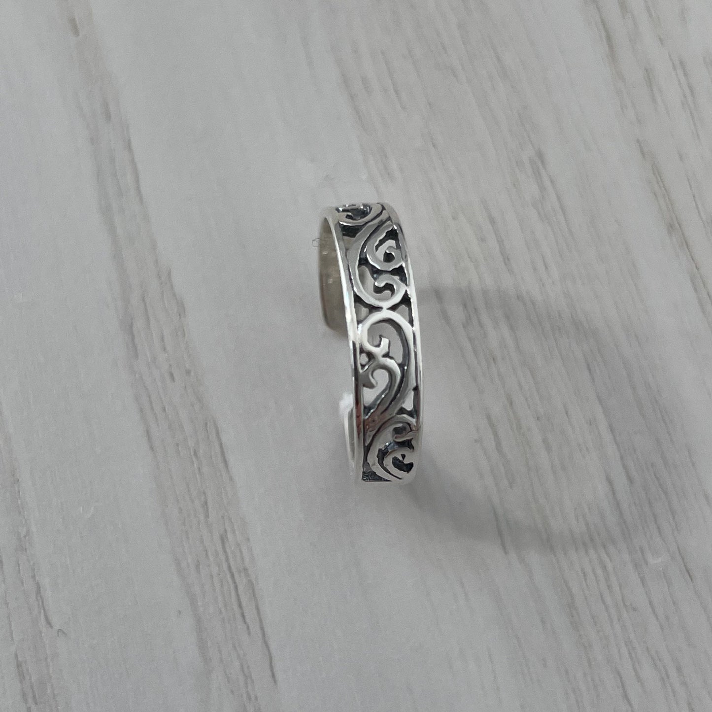 Sterling Silver Filigree Swirl Band Toe Ring - Boho Toe Band, Silver Mini Ring, Adjustable Ring or Toe, Swirls Toe Ring - Silver toe Band
