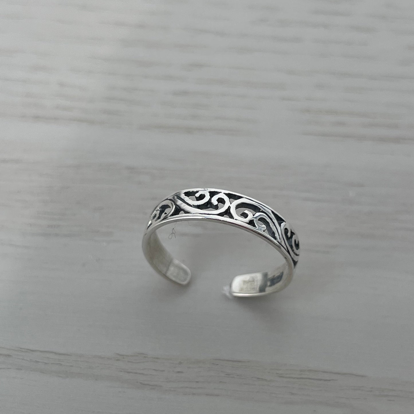 Sterling Silver Filigree Swirl Band Toe Ring - Boho Toe Band, Silver Mini Ring, Adjustable Ring or Toe, Swirls Toe Ring - Silver toe Band
