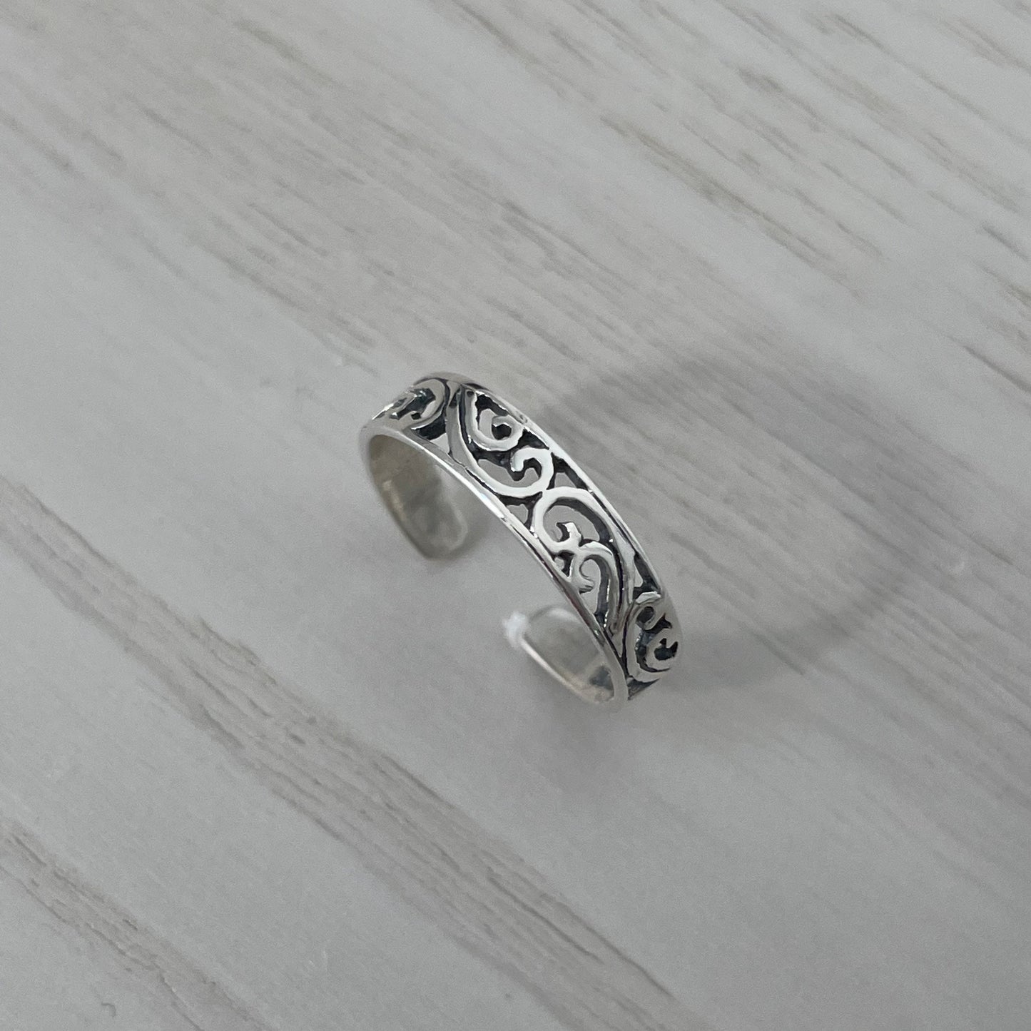 Sterling Silver Filigree Swirl Band Toe Ring - Boho Toe Band, Silver Mini Ring, Adjustable Ring or Toe, Swirls Toe Ring - Silver toe Band