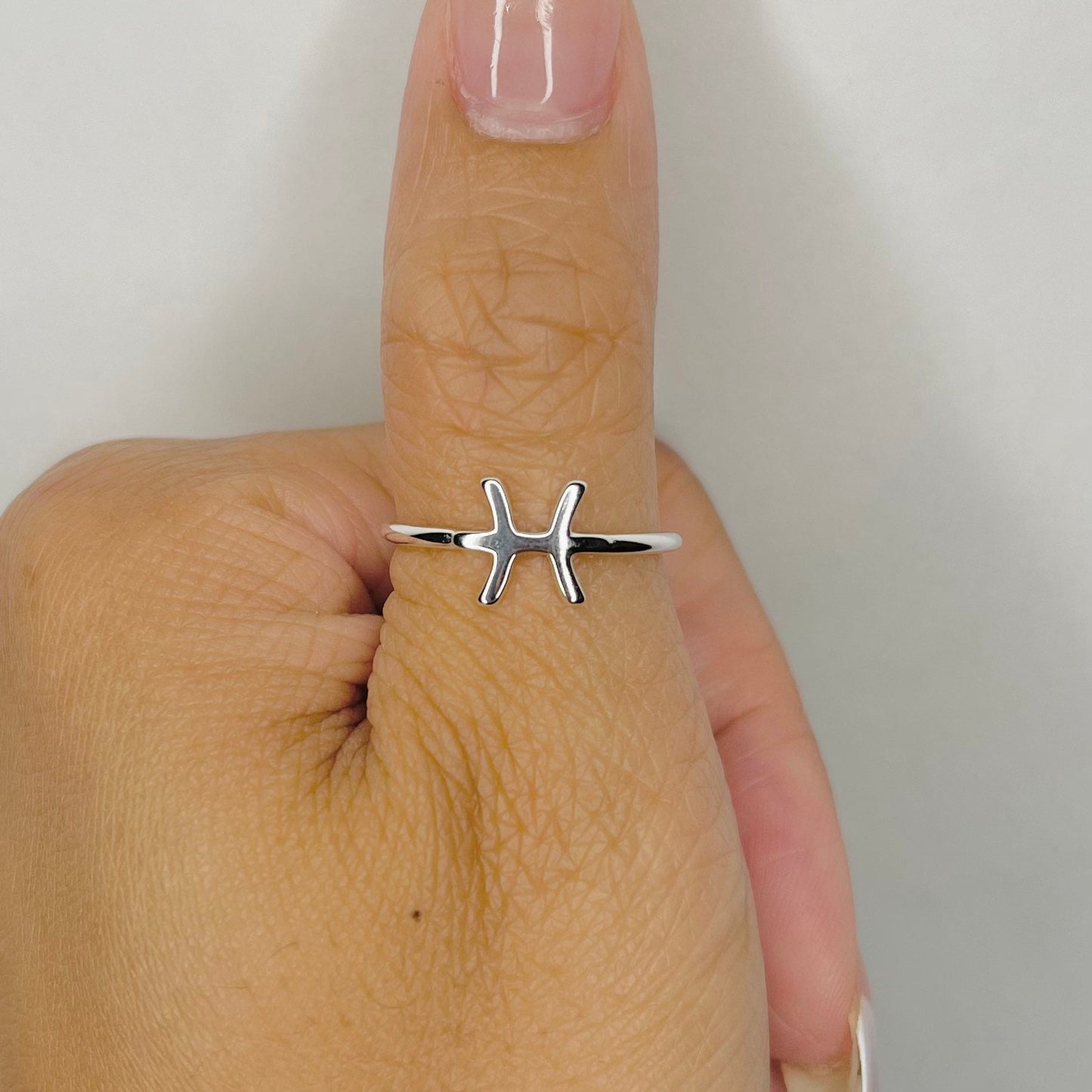 Sterling Silver Pisces Ring: Dainty Horoscope Astrology Ring