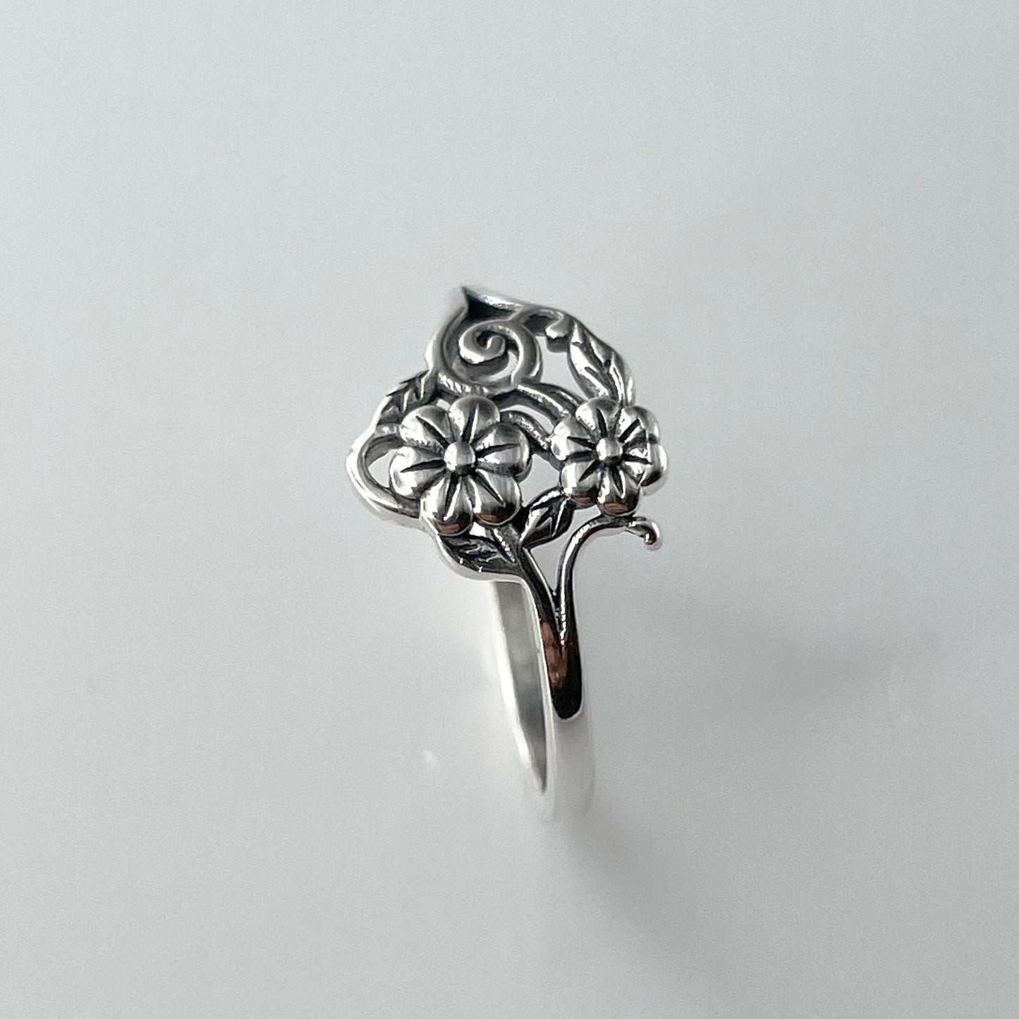 Sterling Silver Sunflower Ring: Oxidized Boho Floral Statement