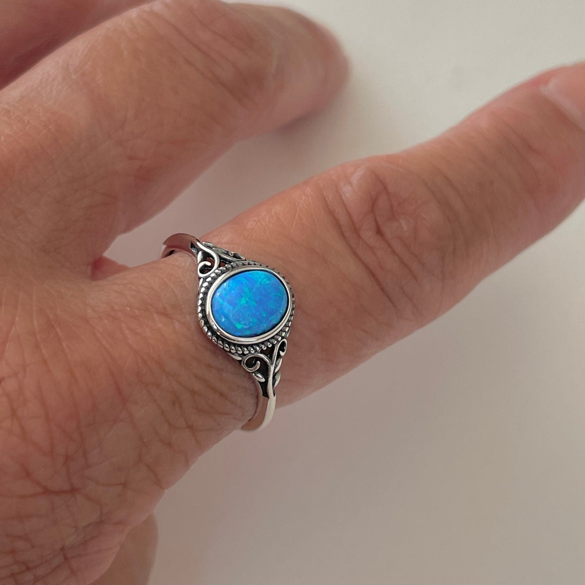 Sterling Silver Filigree Ring: Vintage Black Agate or Blue Opal