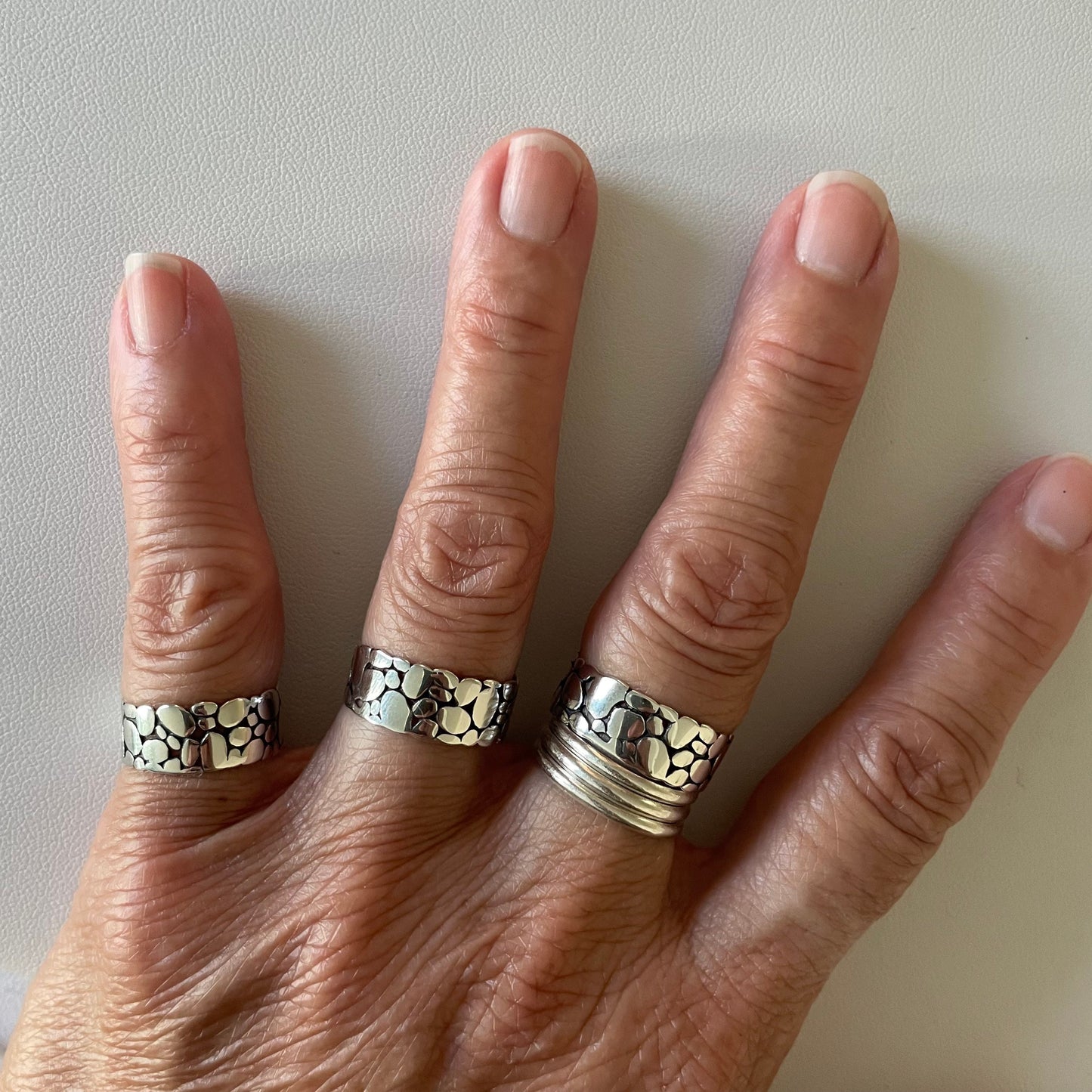 Sterling Silver Eternity Cobblestone Band, Unisex Rock Ring, Silver Ring, Promise Band, Silver Wedding Ring, Rock Wedding Band, Gravel Ring