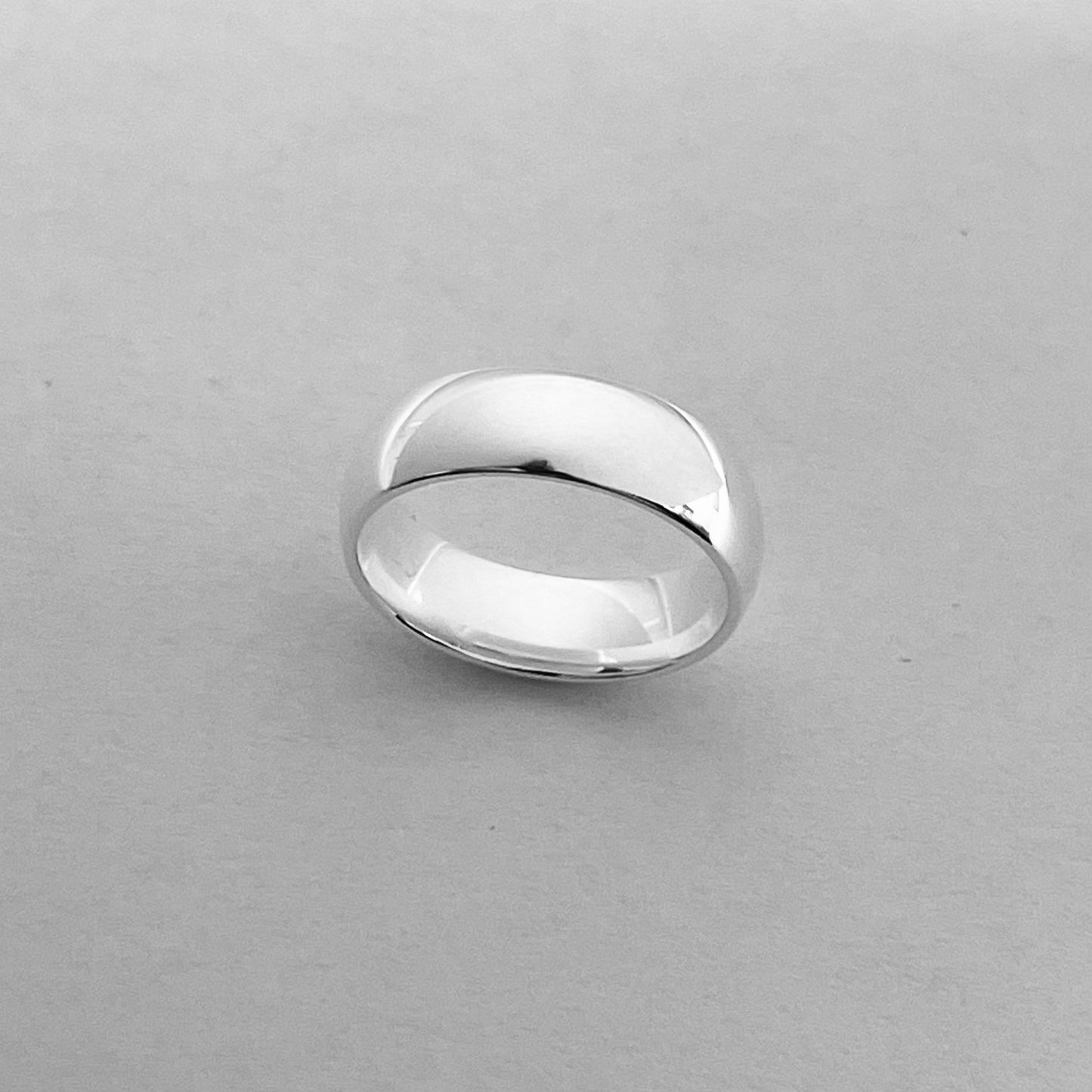 Sterling Silver 6mm Band Ring: Unisex Wedding Band
