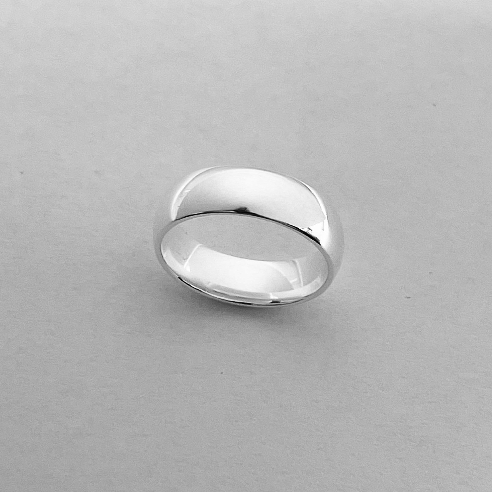Sterling Silver 6mm Band Ring: Unisex Wedding Band