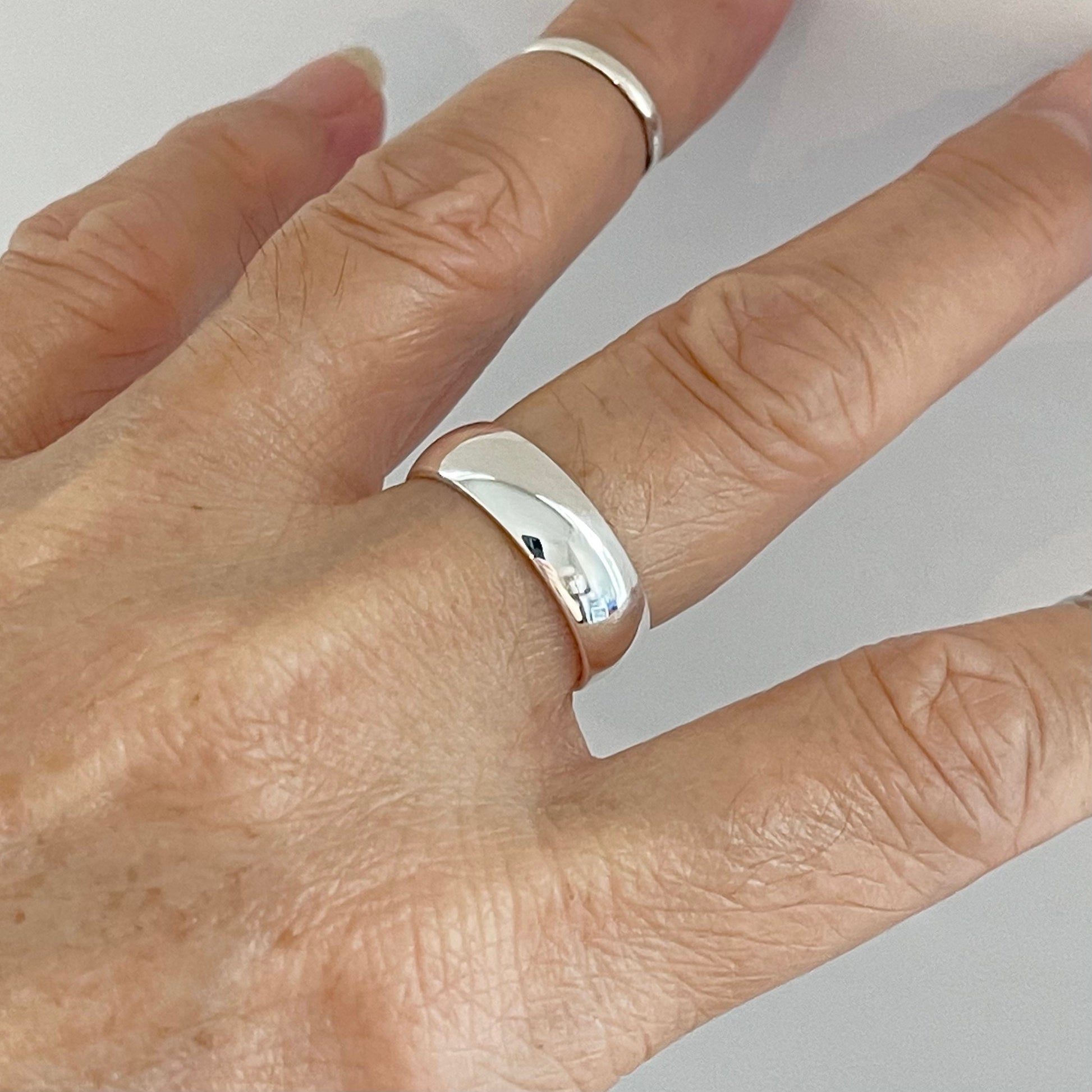 Sterling Silver Plain 6mm Band, Silver Wedding Ring, Unisex Silver Ring, Promise Silver Band, Silver Wedding Band, Statement Stackable Ring