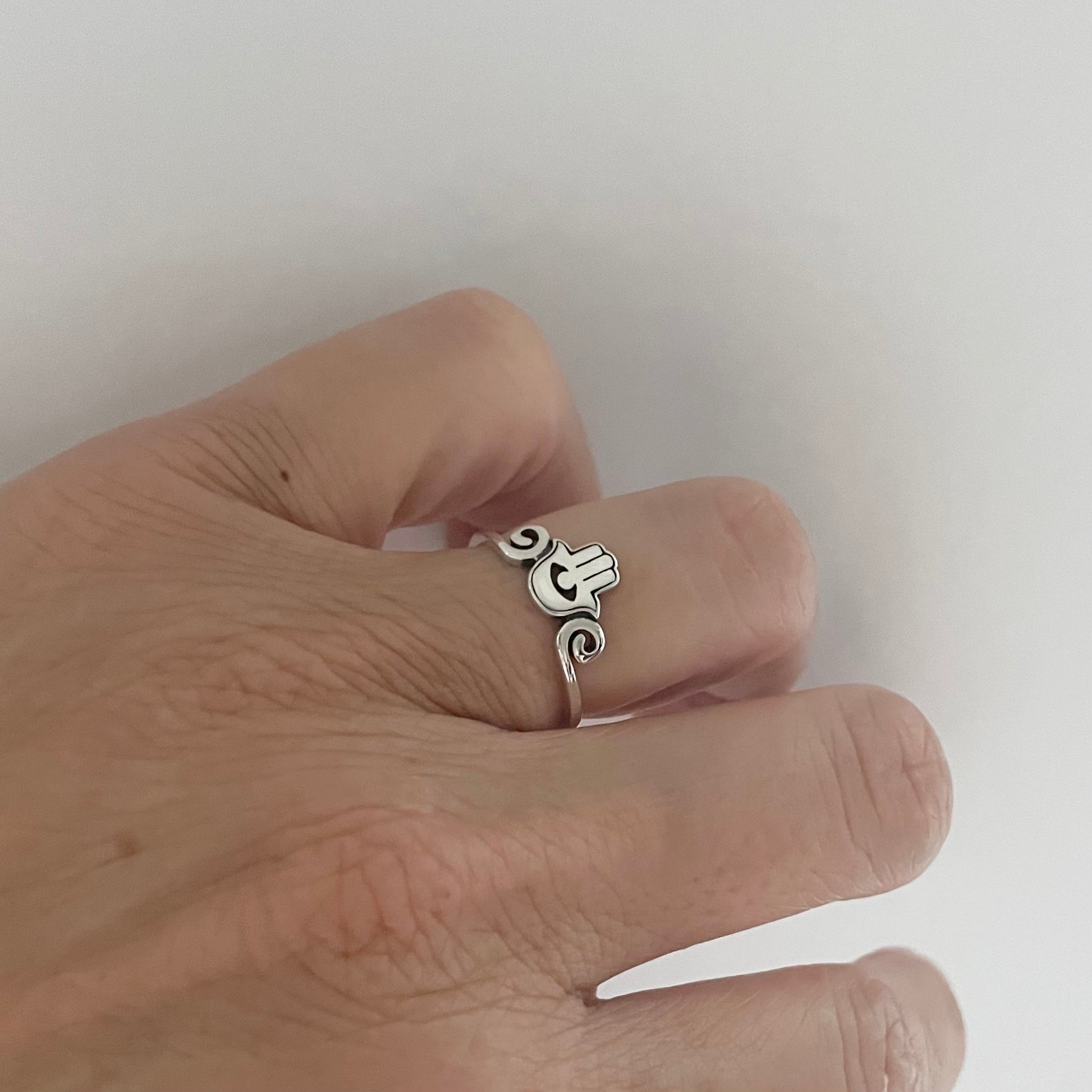 Sterling Silver Hamsa Hand Ring - Hamsa Ring - Evil Eye Ring - Protective Ring