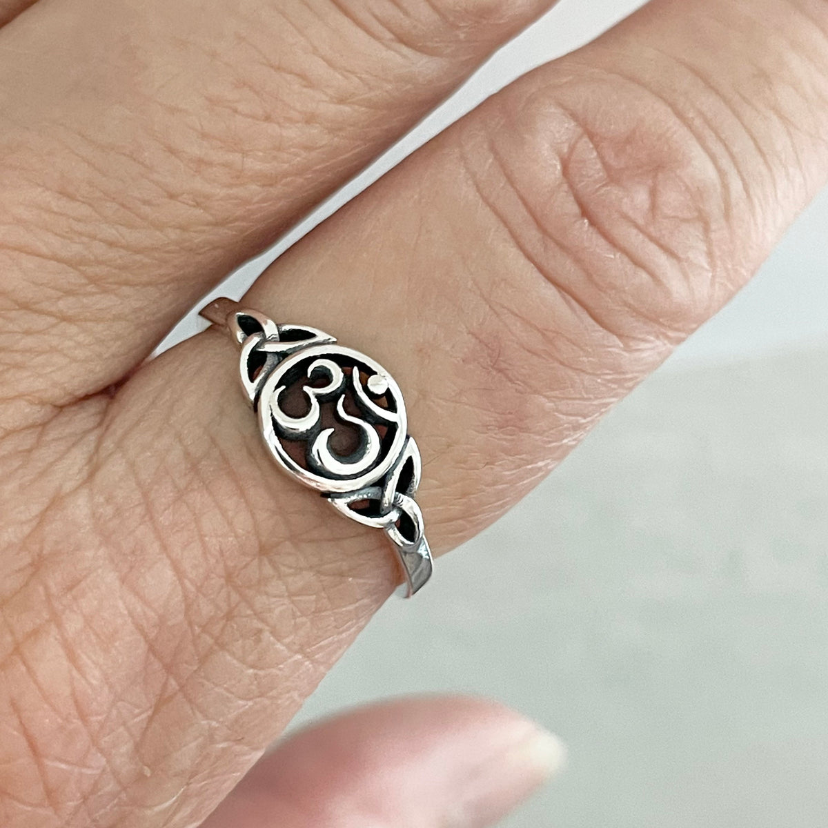 Sterling Silver Om Celtic Ring: Yoga Jewelry