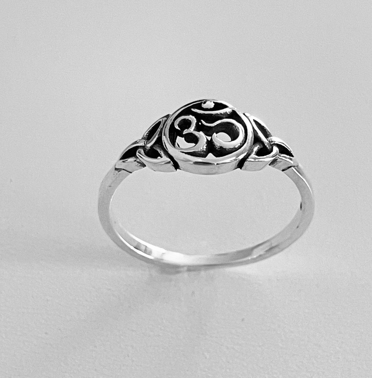 Sterling Silver Om Celtic Ring: Yoga Jewelry