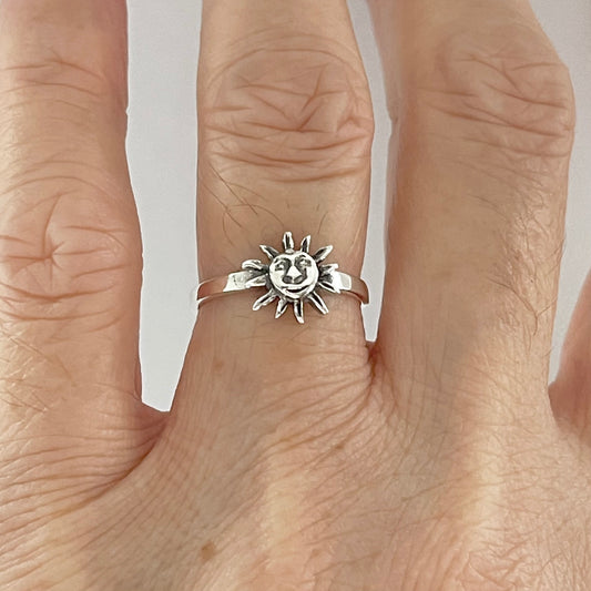 Sterling Silver Small Happy Sunshine Ring, Silver Sun Ring, Happy face Sun Ring, Promise Silver Ring, Celestial Ring, Happy Love Ring