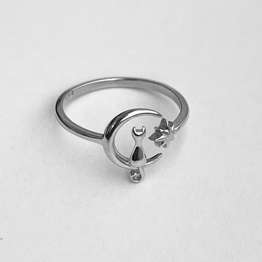 Sterling Silver Cat on Moon Ring: Twinkle Star Crescent Ring
