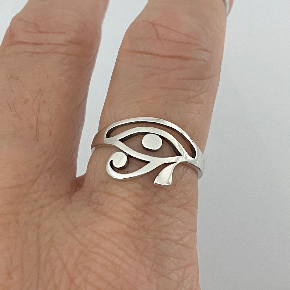 Sterling Silver Eye of Horus Ring: Religious Protection Jewelry