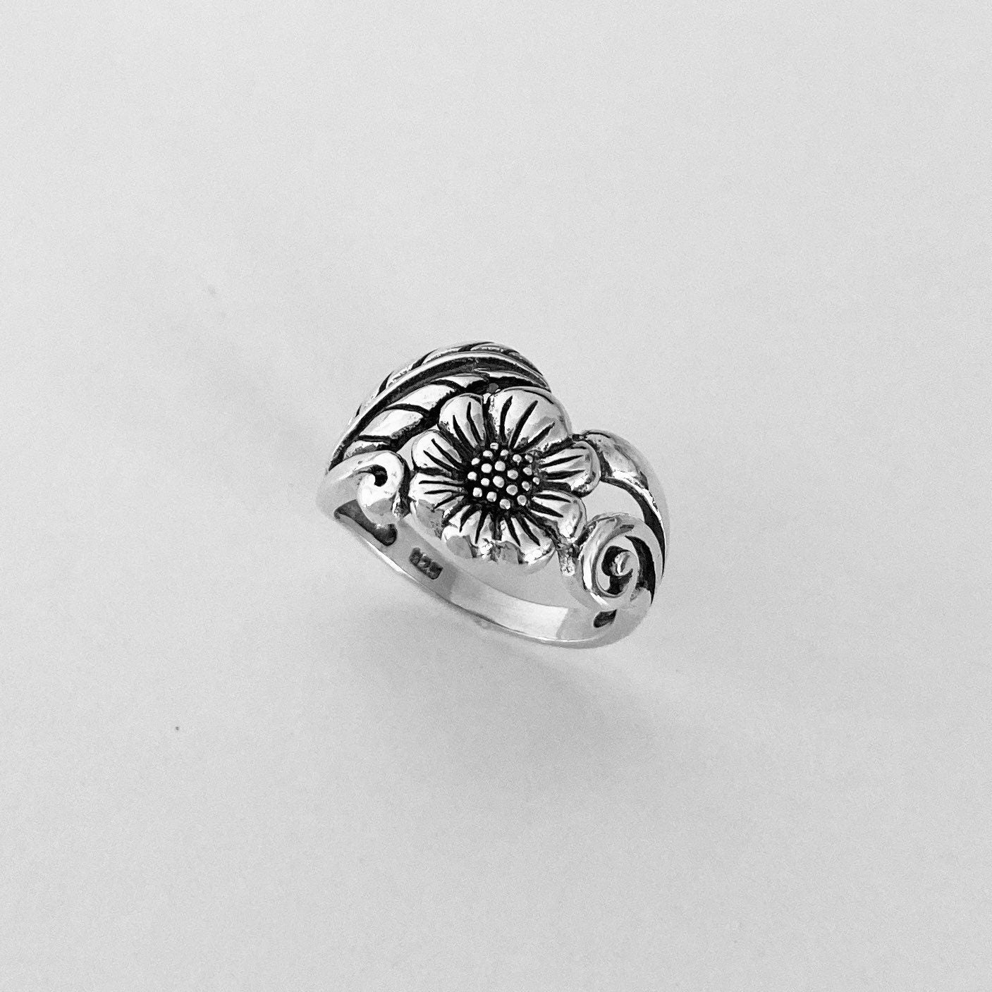 Sterling Silver Sunflower Ring with Leaf: Boho Floral Statement