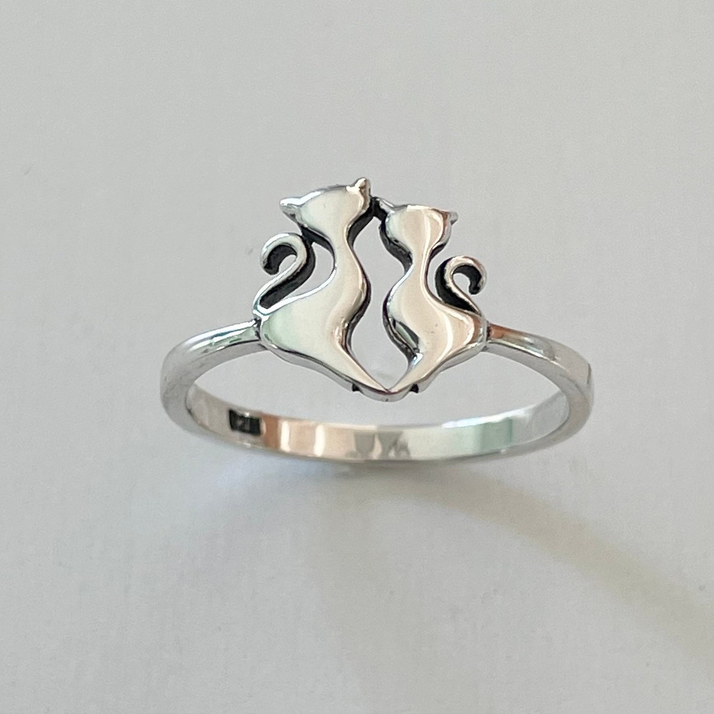 Sterling Silver Cats Ring, Mother Daughter Cats Ring, Father Daughter or Son Cats Ring, Cats Lover Ring, Kitty Ring, Silver Cats Ring