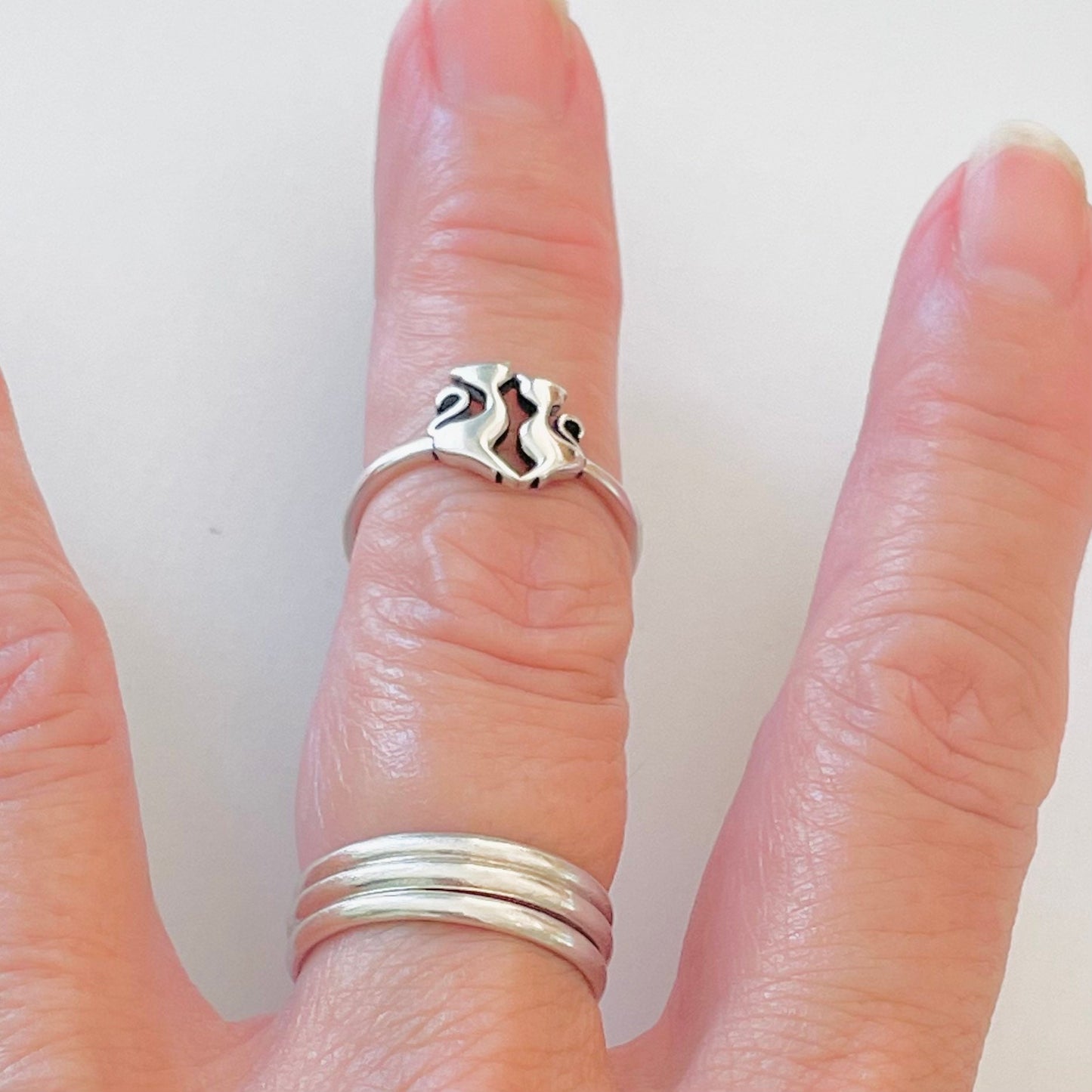 Sterling Silver Cats Ring, Mother Daughter Cats Ring, Father Daughter or Son Cats Ring, Cats Lover Ring, Kitty Ring, Silver Cats Ring