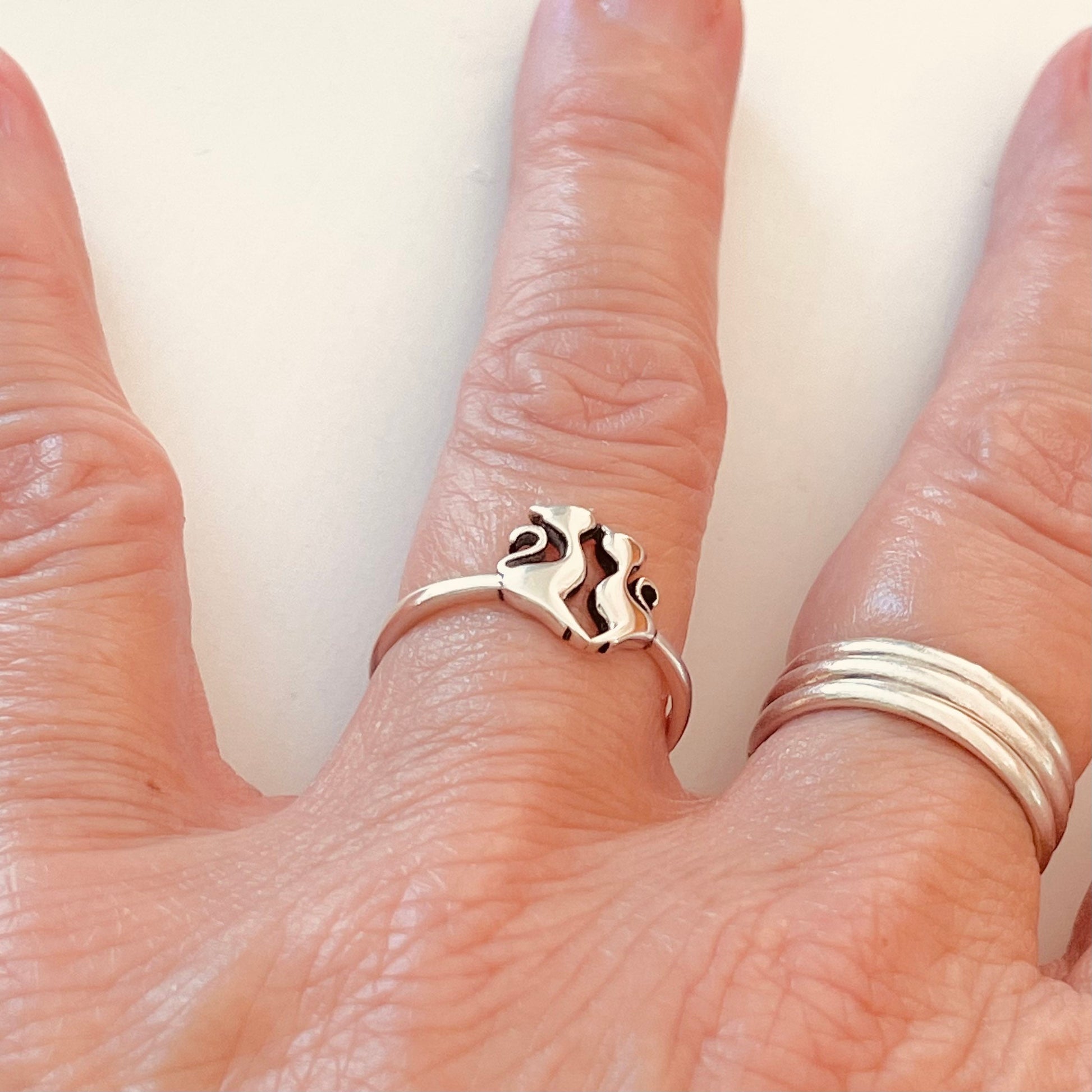 Sterling Silver Cats Ring, Mother Daughter Cats Ring, Father Daughter or Son Cats Ring, Cats Lover Ring, Kitty Ring, Silver Cats Ring