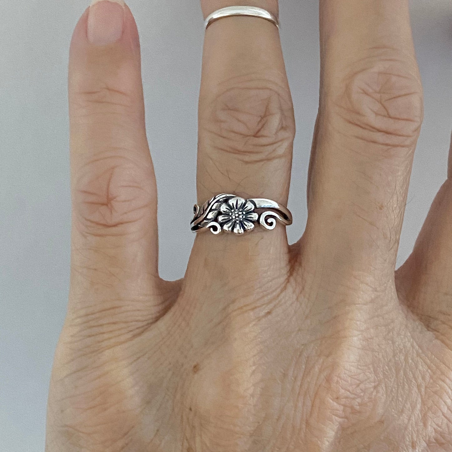 Small Sunflower Sterling Silver Thin Band Ring, Leaf and Swirly Ring, Flower Ring, Dainty Ring, Sunshine Ring, Floral Ring, Sunflower Ring.