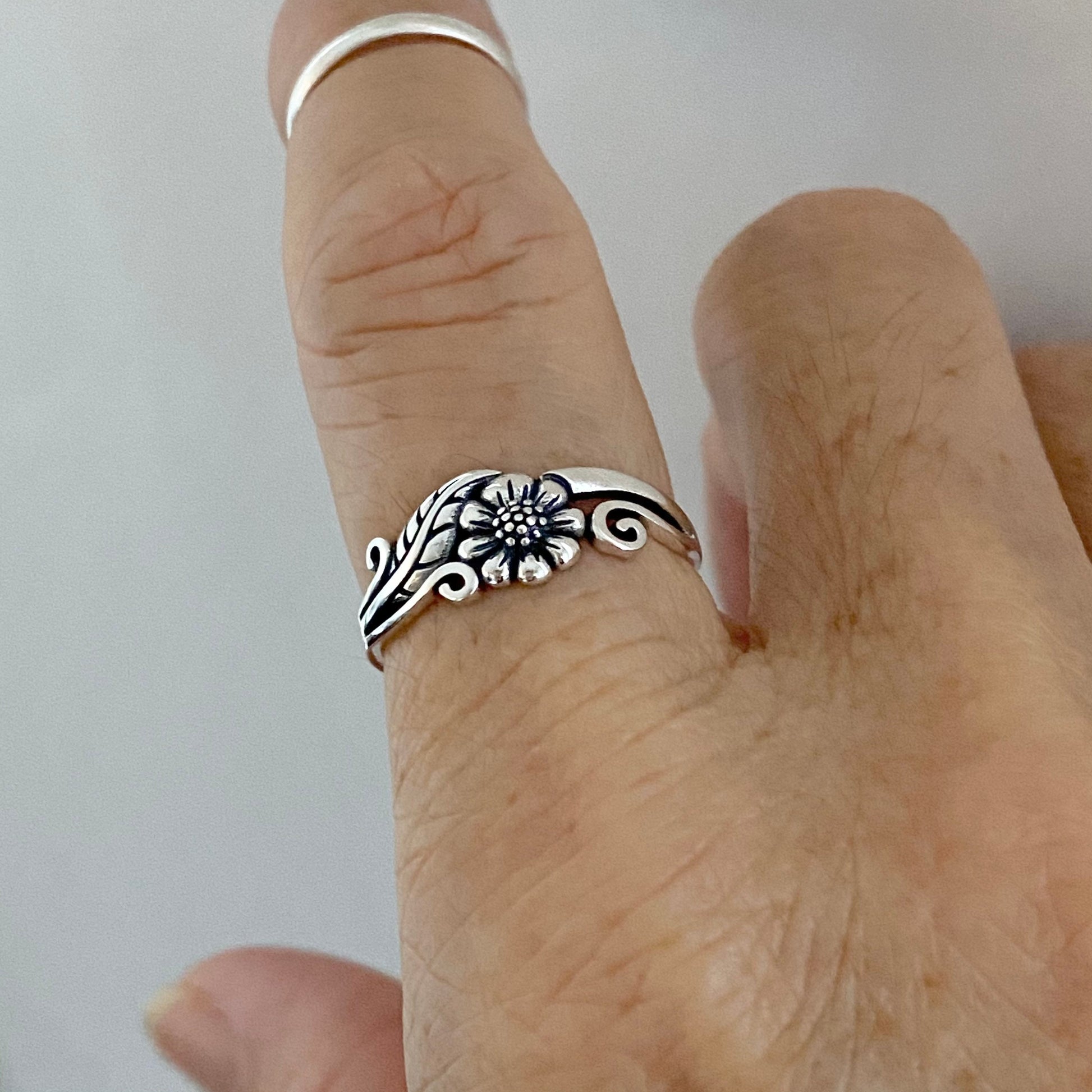 Small Sunflower Sterling Silver Thin Band Ring, Leaf and Swirly Ring, Flower Ring, Dainty Ring, Sunshine Ring, Floral Ring, Sunflower Ring.