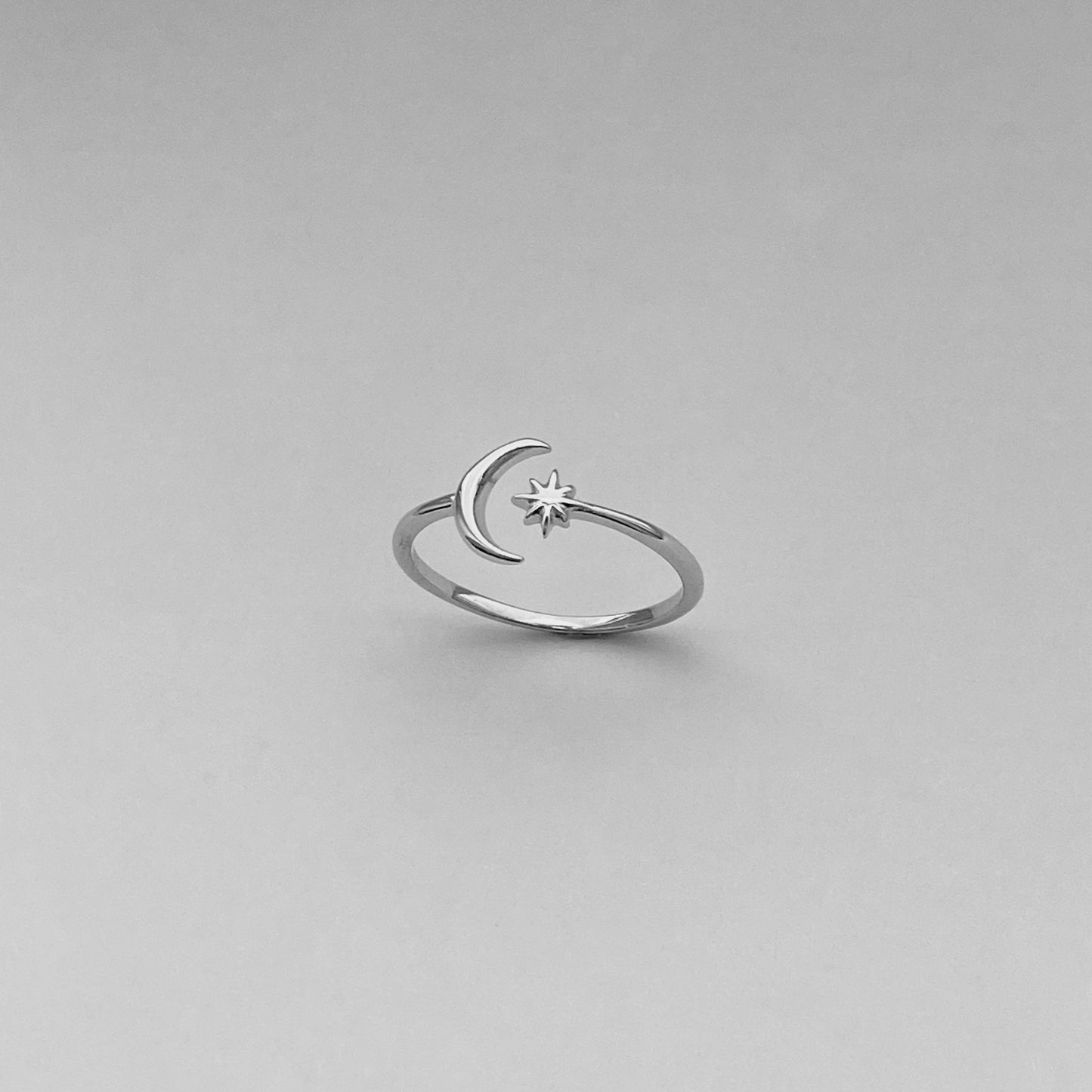 Sterling Silver Moon and Star Toe Ring, Crescent Moon Toe Ring, Twinkle Star Toe Ring, Dainty Star Toe Ring, Moon Toe Ring, Silver Toe Ring.