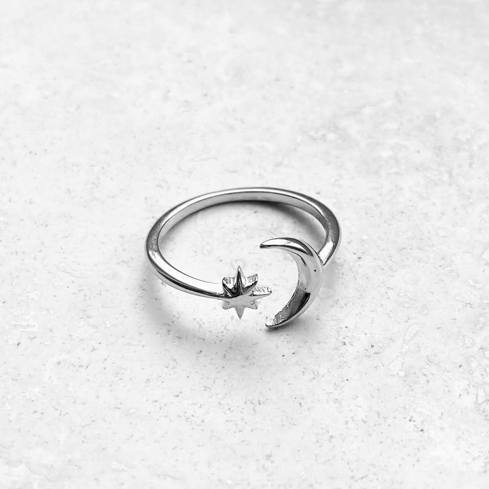 Sterling Silver Moon and Star Toe Ring, Crescent Moon Toe Ring, Twinkle Star Toe Ring, Dainty Star Toe Ring, Moon Toe Ring, Silver Toe Ring.