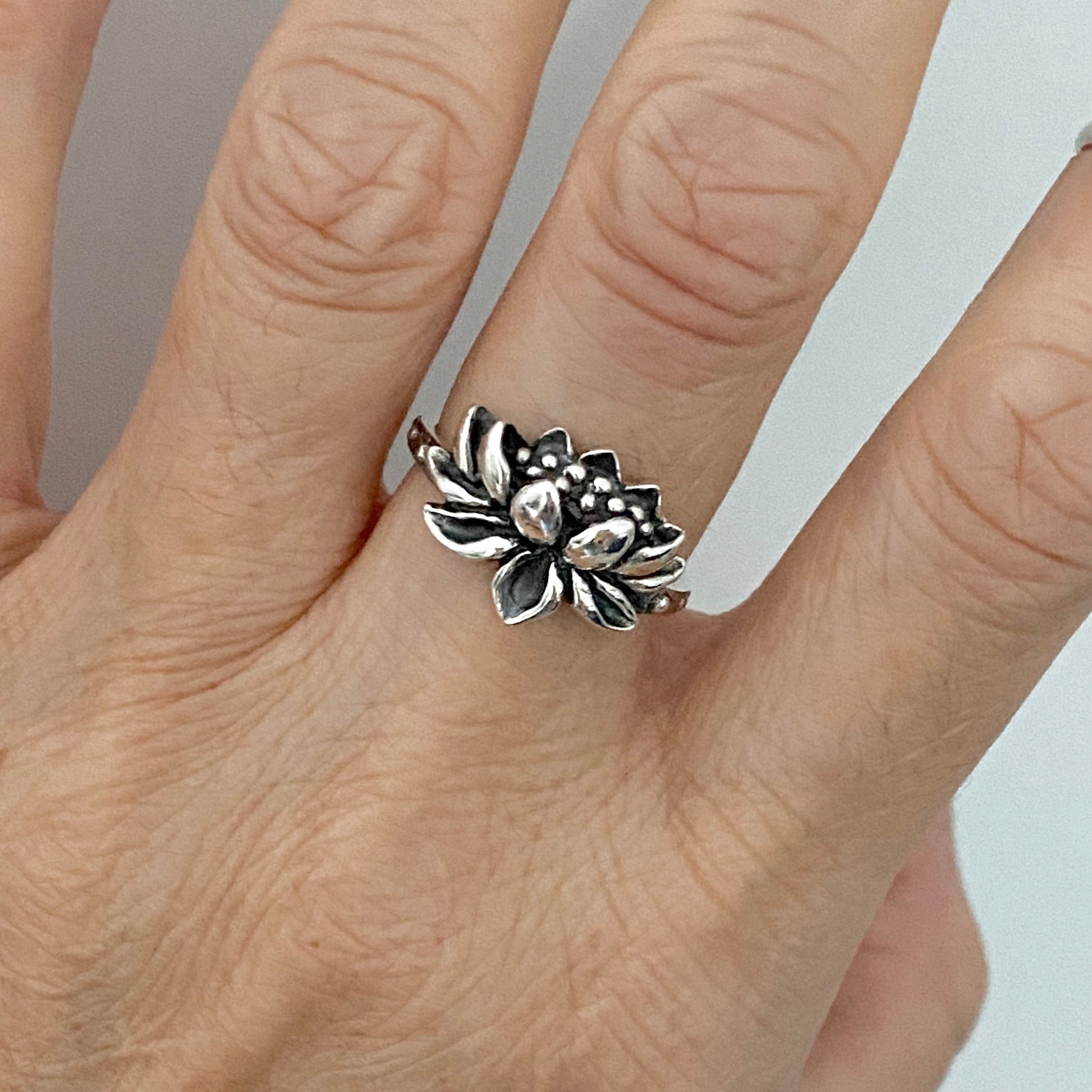 Sterling Silver Lotus Flower Ring, Silver Louts Ring, Lotus Meditation Ring, Zen Ring, Lotus Promise Ring, Just Because, Symbol Purity Ring