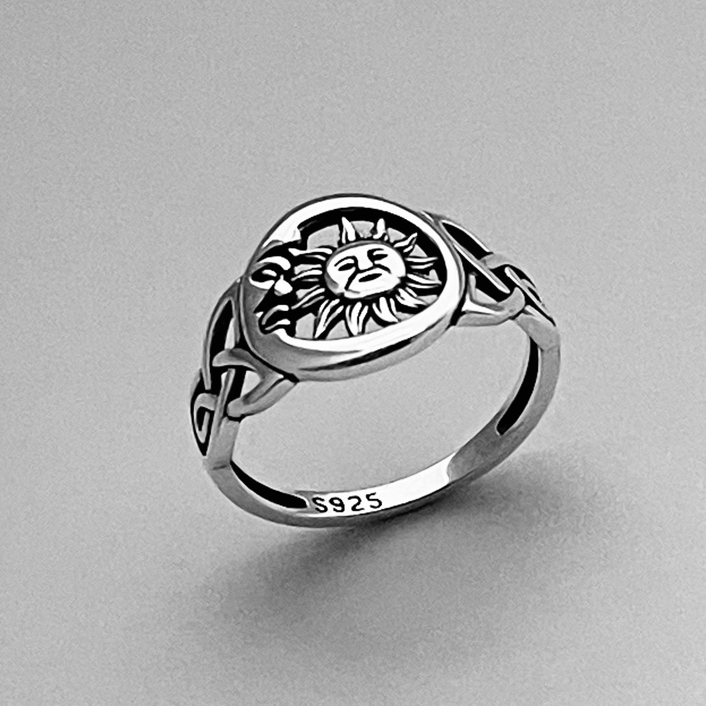 Unisex Sterling Silver Sun and Moon Celtic Ring