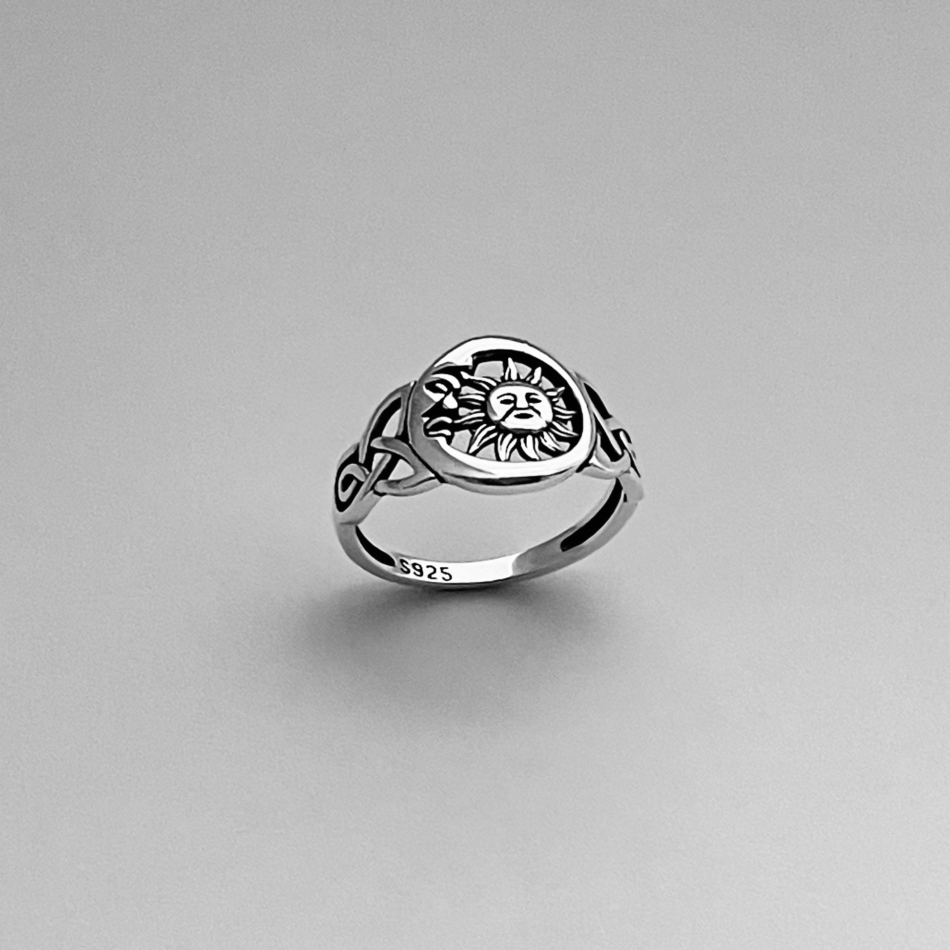 Unisex Sterling Silver Sun and Moon Celtic Ring