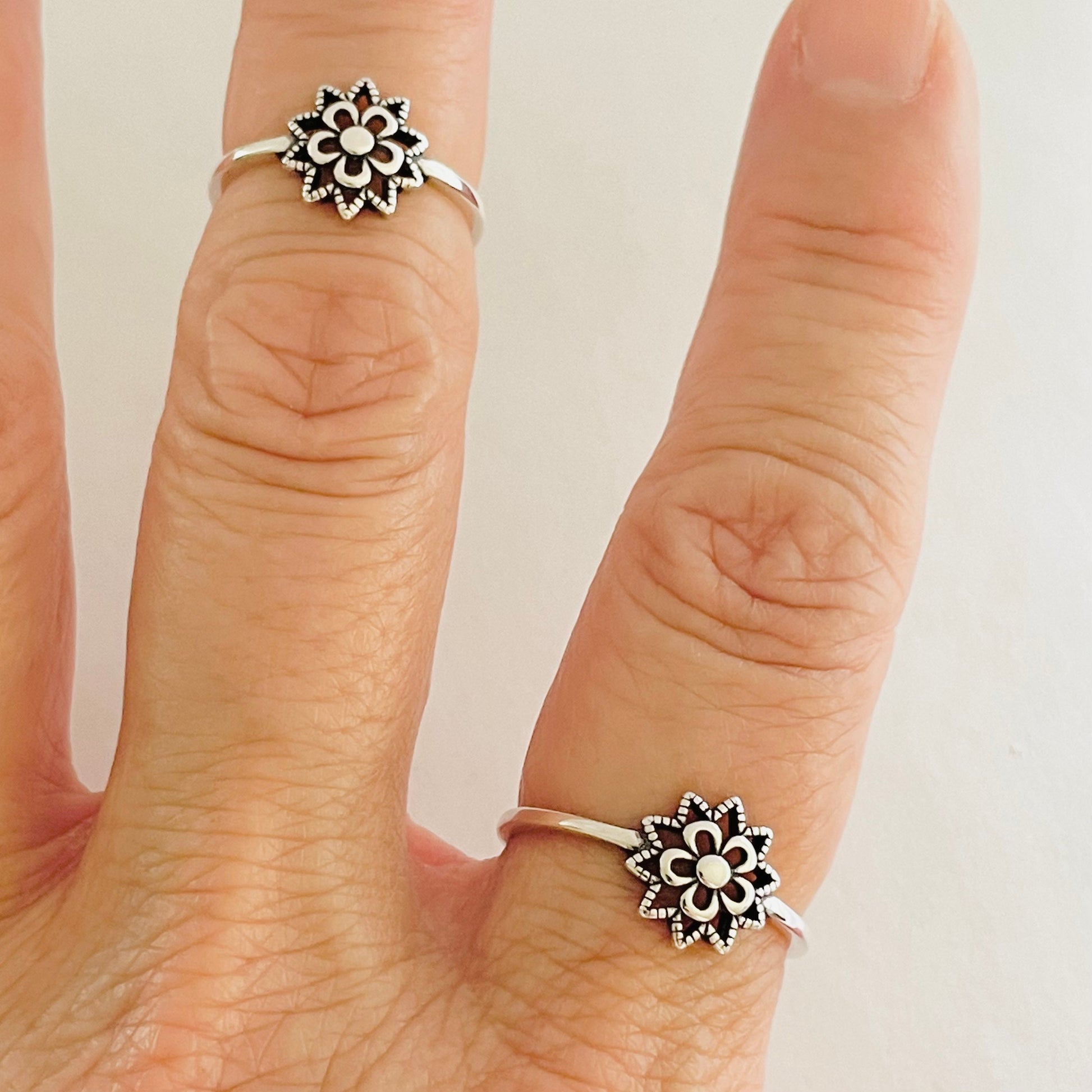 Sterling Silver Small Mandala Symbol with Flower Ring, Spiritual Ring, Cultures Universal Symbol Ring, Flower Ring, Floral Ring, Silver Ring