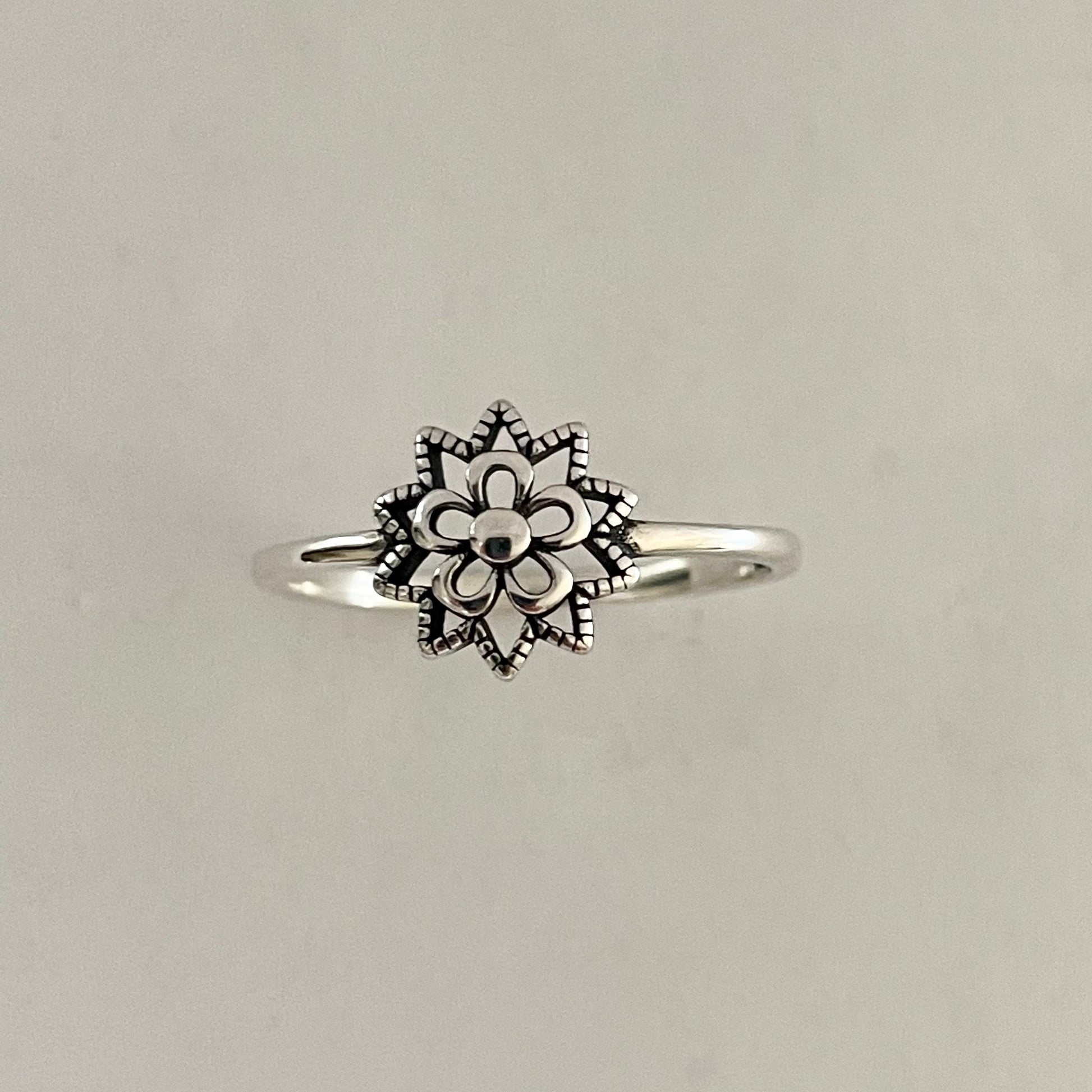 Sterling Silver Small Mandala Symbol with Flower Ring, Spiritual Ring, Cultures Universal Symbol Ring, Flower Ring, Floral Ring, Silver Ring