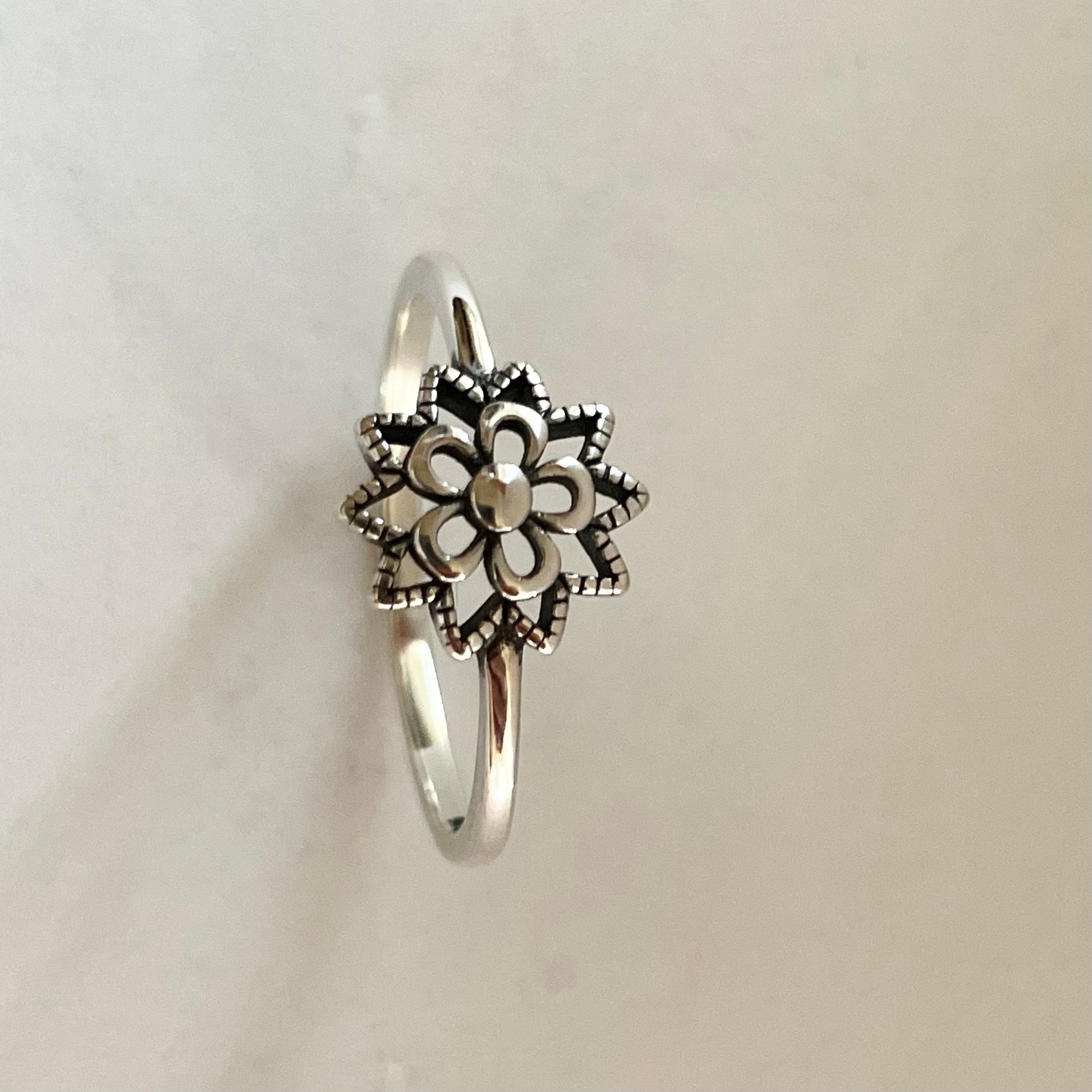 Sterling Silver Small Mandala Symbol with Flower Ring, Spiritual Ring, Cultures Universal Symbol Ring, Flower Ring, Floral Ring, Silver Ring