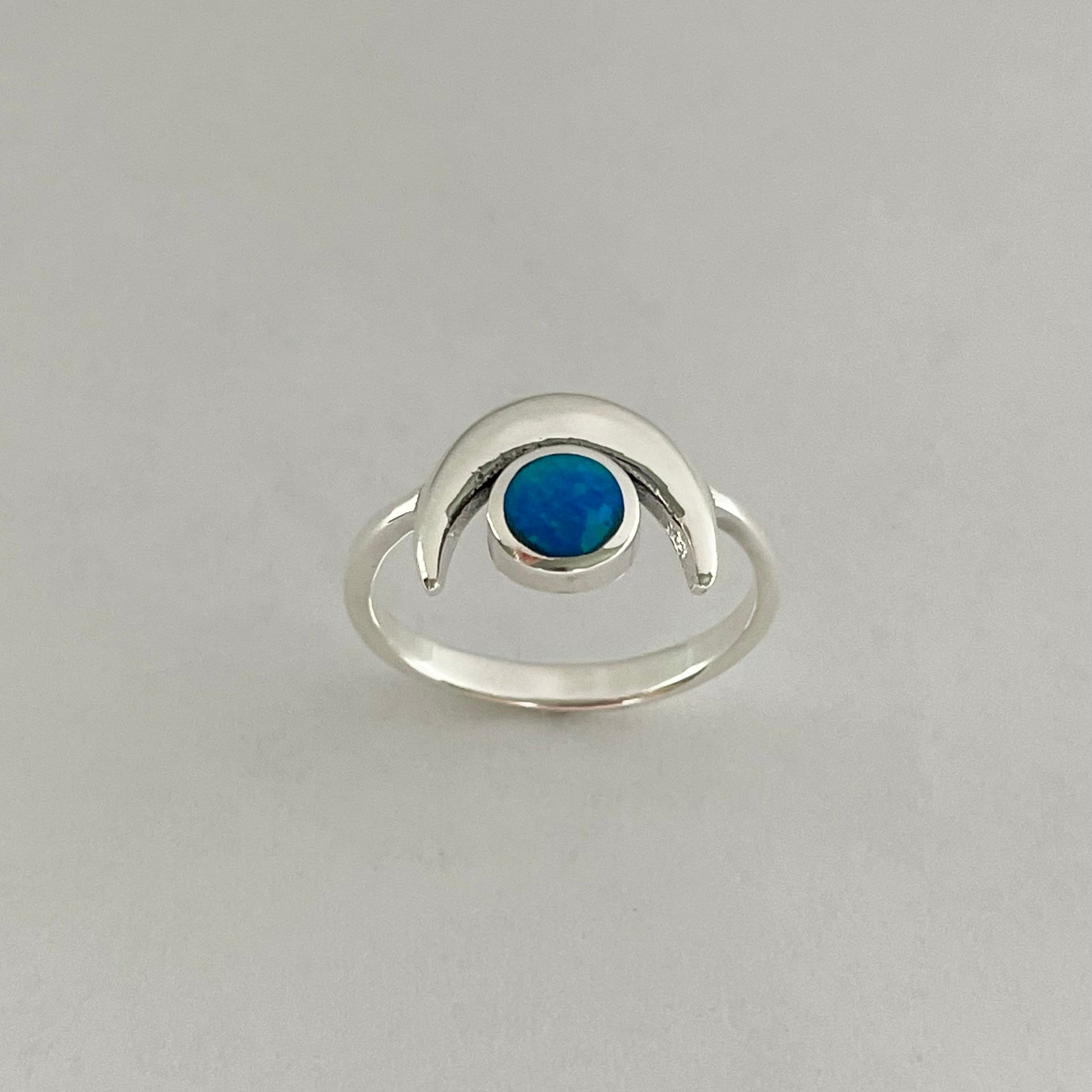 Sterling Silver Full Moon White or Blue Opal Ring, Celestial Silver Ring, White Opal Moon Ring, Blue Opal Moon Ring, Silver Statement Ring