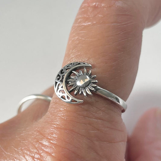Filigree Moon and Sun Sterling Silver Ring: Celestial Toe Ring