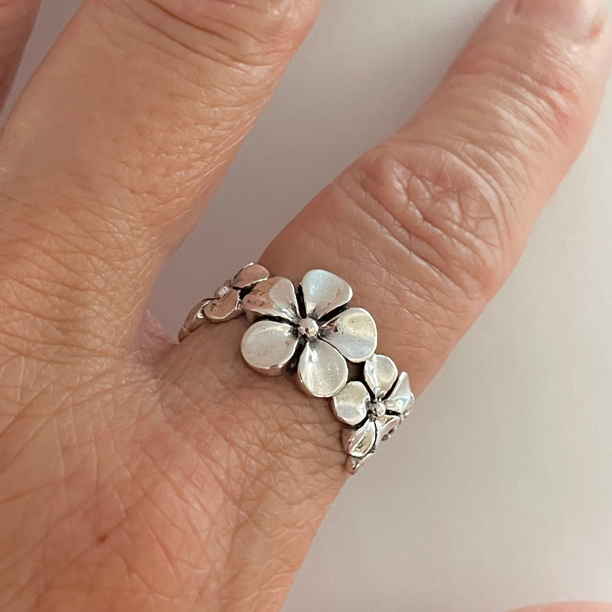 Sterling Silver Plumeria Flower Ring: Hawaiian Floral Statement