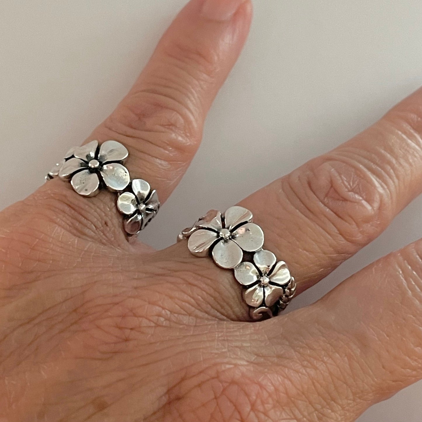 Beautiful Sterling Silver Three Plumeria Flower with Leaf, Hawaii, Silver, Statement, Love, Floral Ring