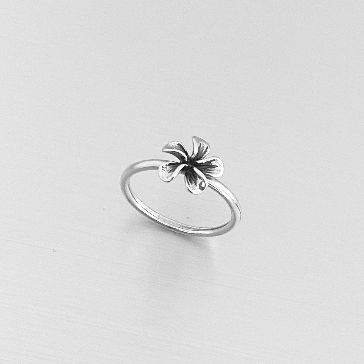 Sterling Silver Dainty Plumeria Flower, Silver Flower Ring, Hawaii Flower Ring, Promise Flower Ring, Silver Plumeria Ring, Statement Ring