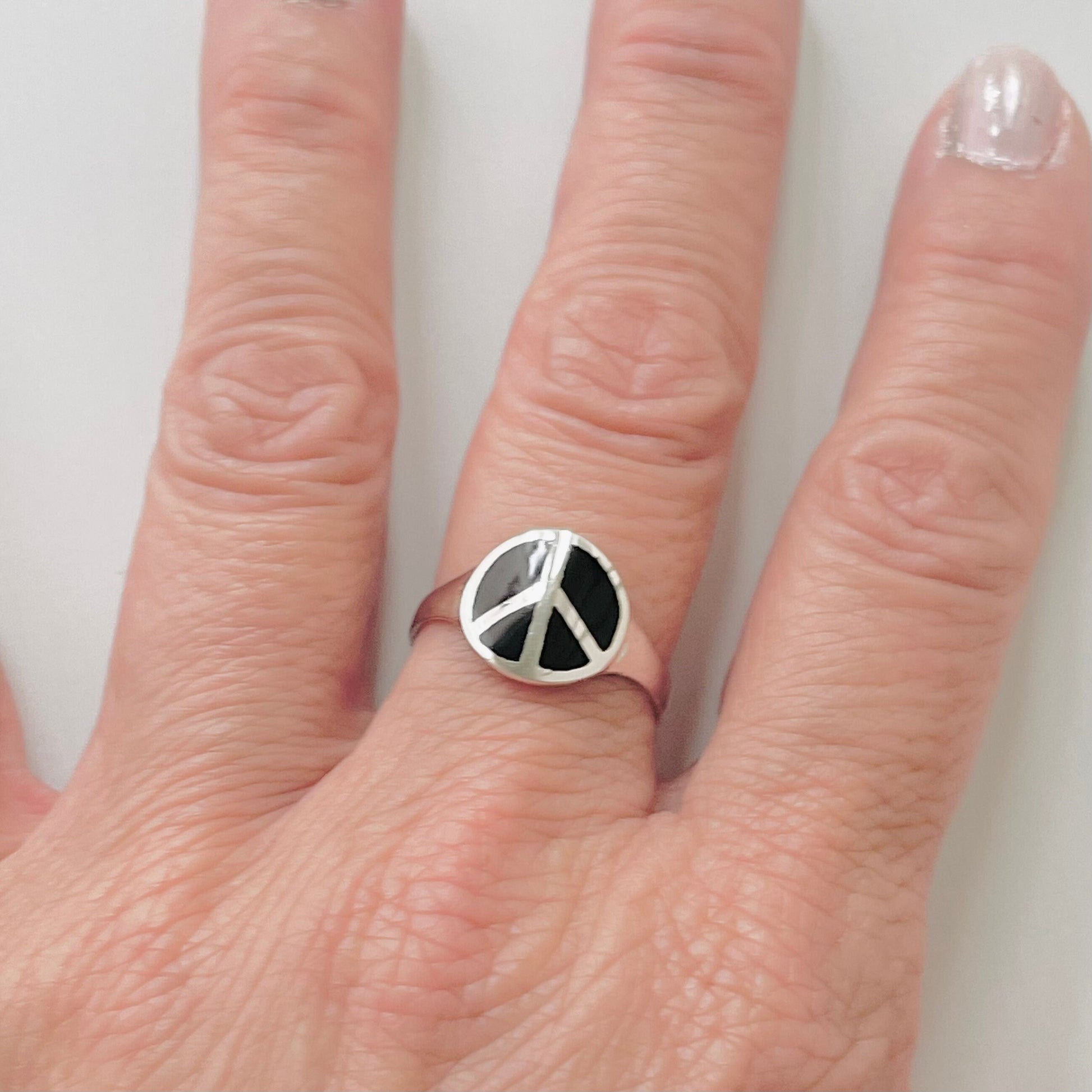 Sterling Silver Black Agate Peace Sign Ring, Silver Hippie Ring, Love Silver Ring, Peace Silver Ring, Silver Black Onyx Ring, Religious Ring