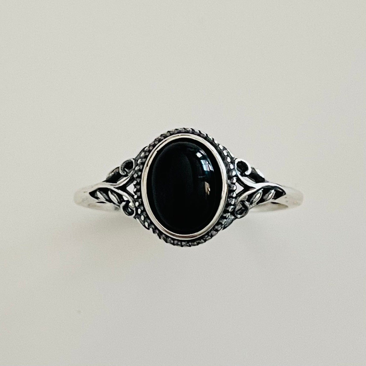 Sterling Silver Vintage Black Agate or Blue Opal Filigree Ring, Swirl Ring, Silver Ring, Black Onyx Ring, Love Ring, Opal Ring, Wedding Ring