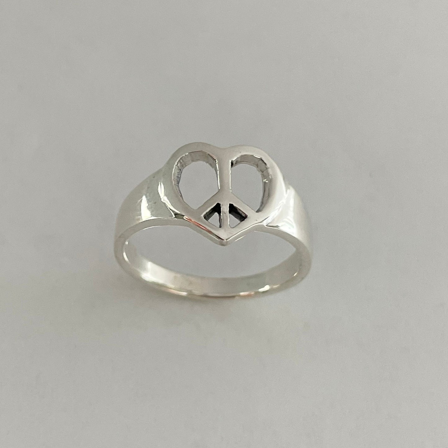 Sterling Silver Peace Heart Ring, Unisex Silver Ring, Hippie Heart Ring, Peace Heart Ring, Religious Ring, Peace Sign Ring, Statement Ring