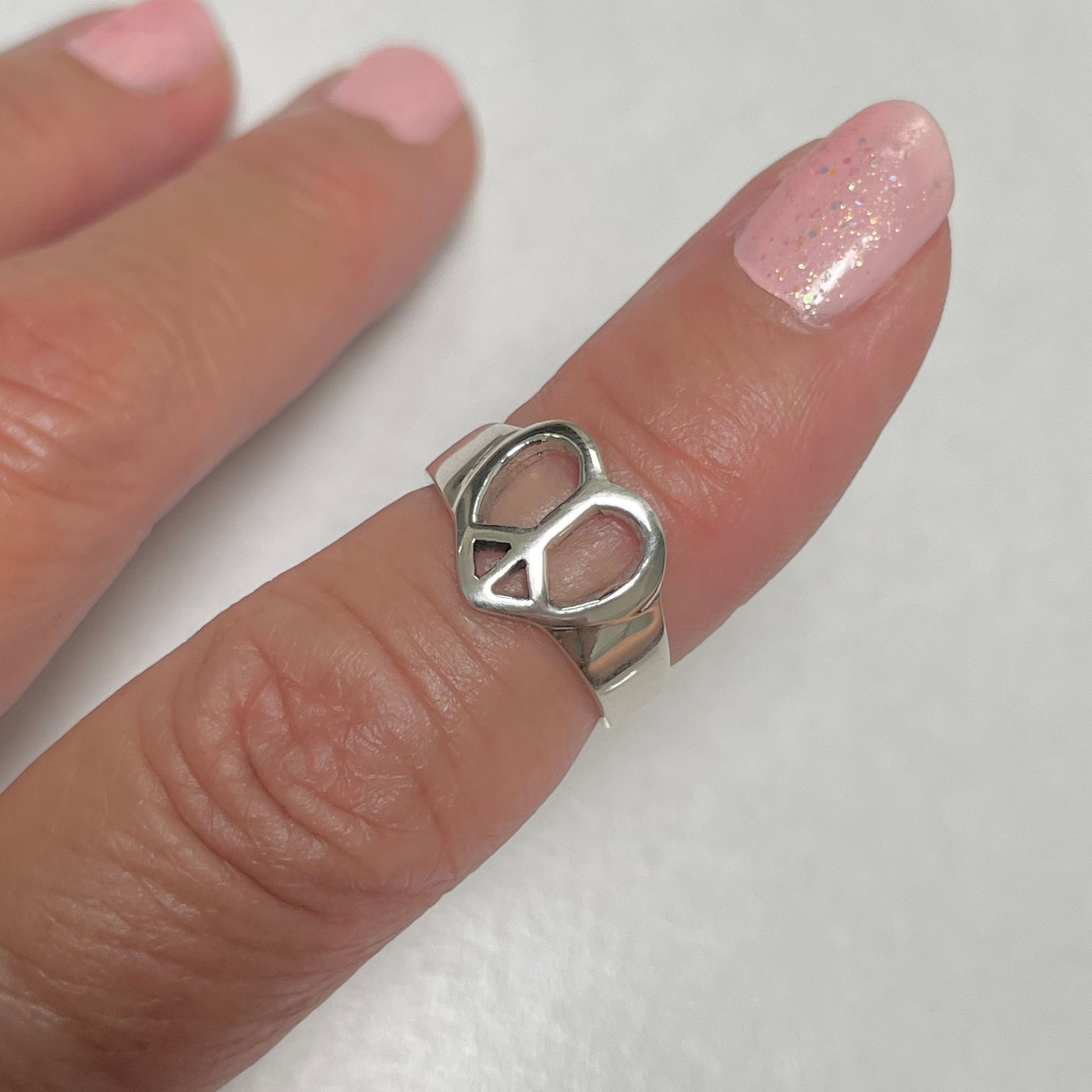 Sterling Silver Heart Peace Sign Ring: Unisex Hippie Jewelry