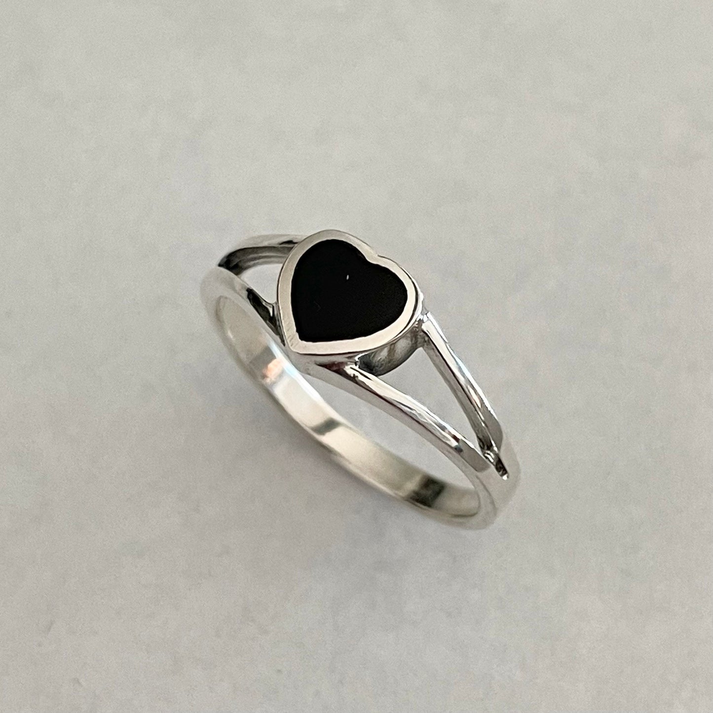 Dainty Black Agate Heart Ring - Sterling Silver Promise Ring