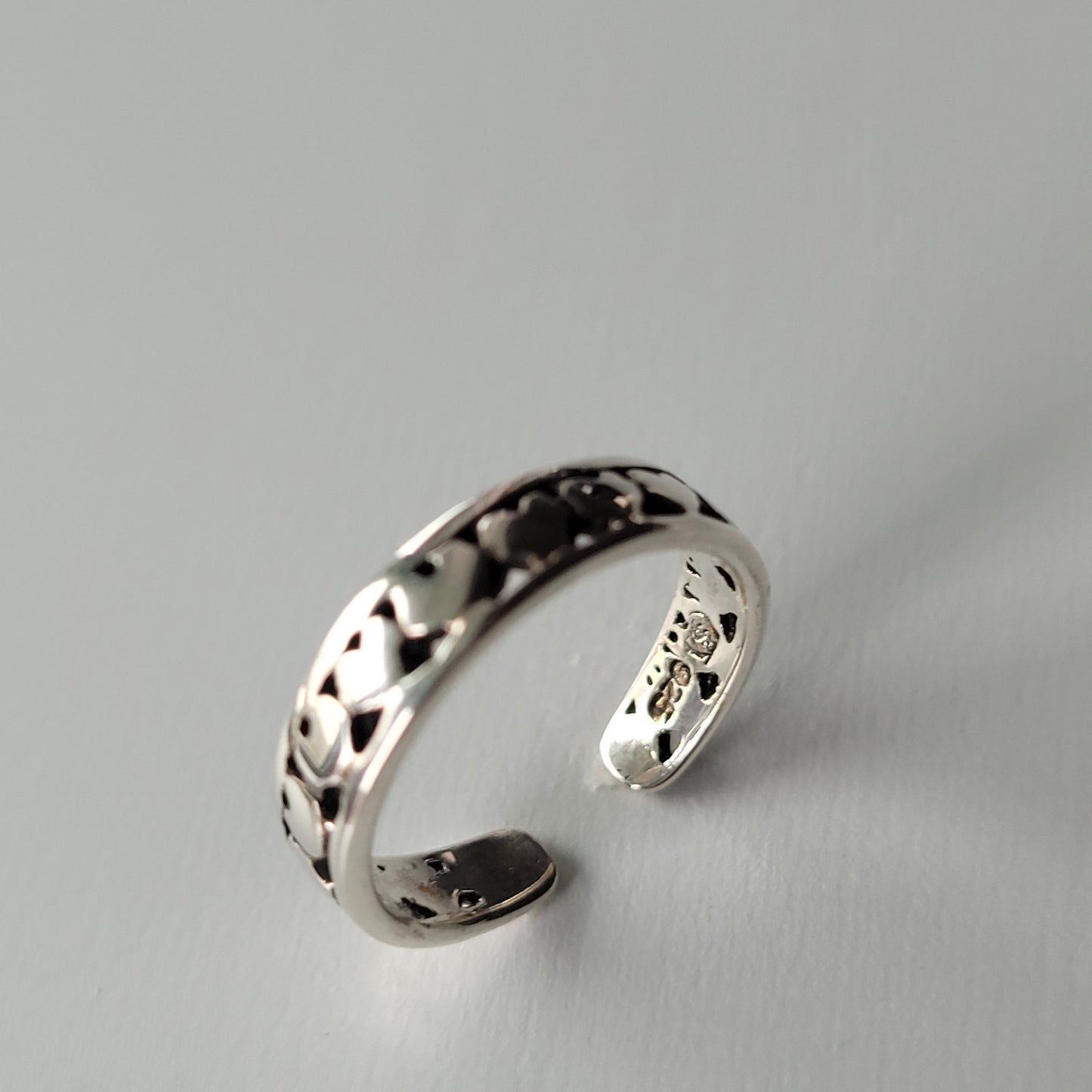 Sterling Silver Hearts Toe Ring: 925 Stamped Midi Ring