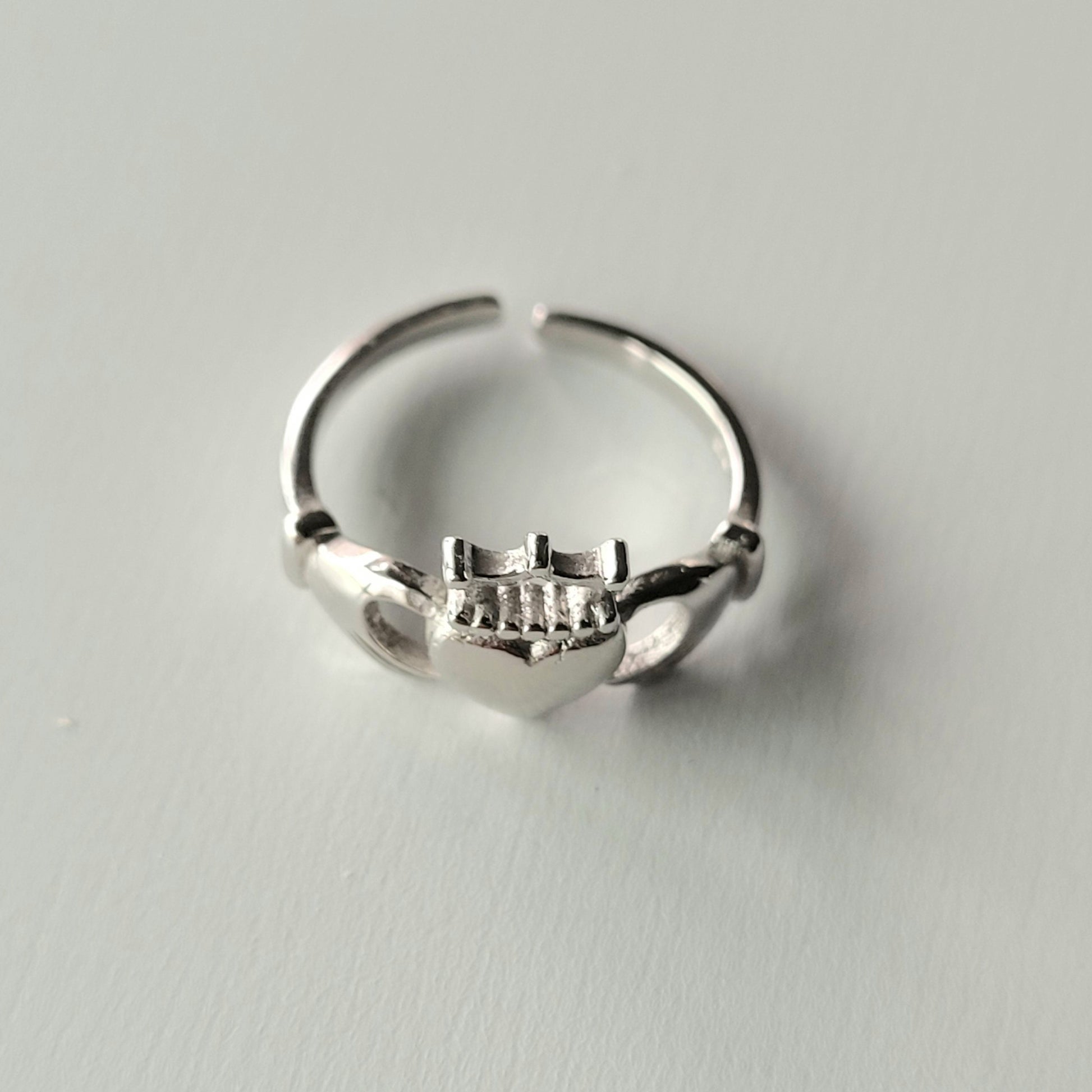 Sterling Silver Irish Claddagh Toe Ring, Silver Toe Ring, Promise Toe Ring, Irish Toe Ring, Loyalty Toe Ring, Silver Claddagh Toe Ring.