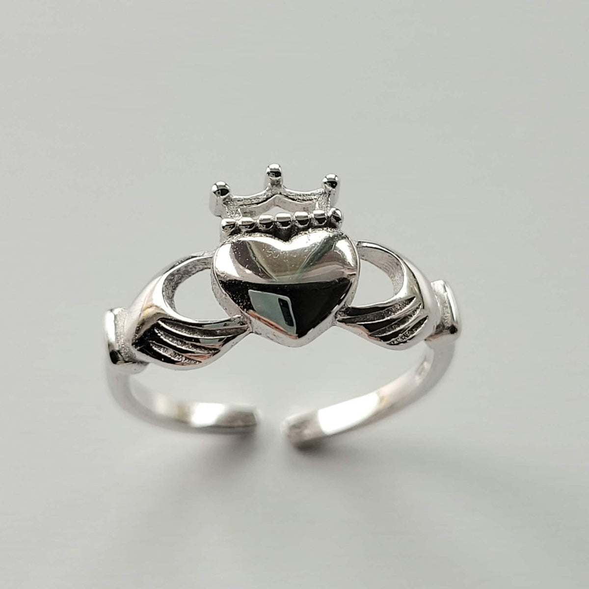 Sterling Silver Irish Claddagh Toe Ring: Promise, Love & Loyalty