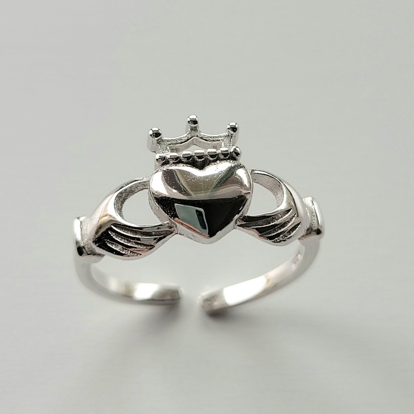 Sterling Silver Irish Claddagh Toe Ring: Promise, Love & Loyalty