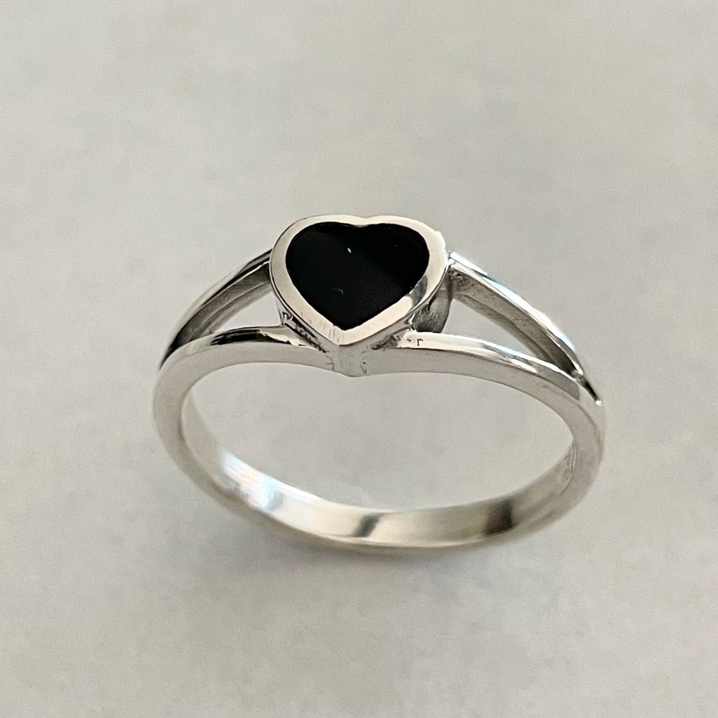 Dainty Black Agate Heart Ring - Sterling Silver Promise Ring