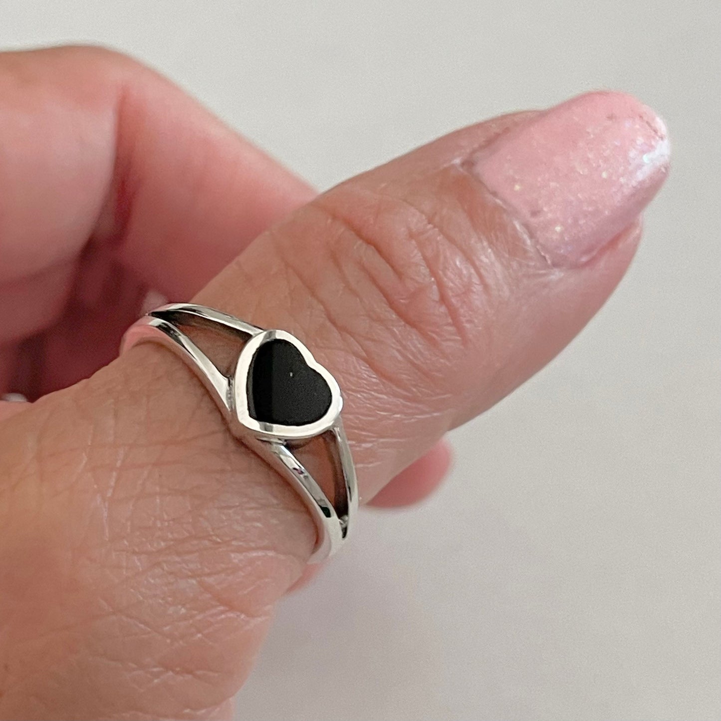 Dainty Black Agate Heart Ring - Sterling Silver Promise Ring